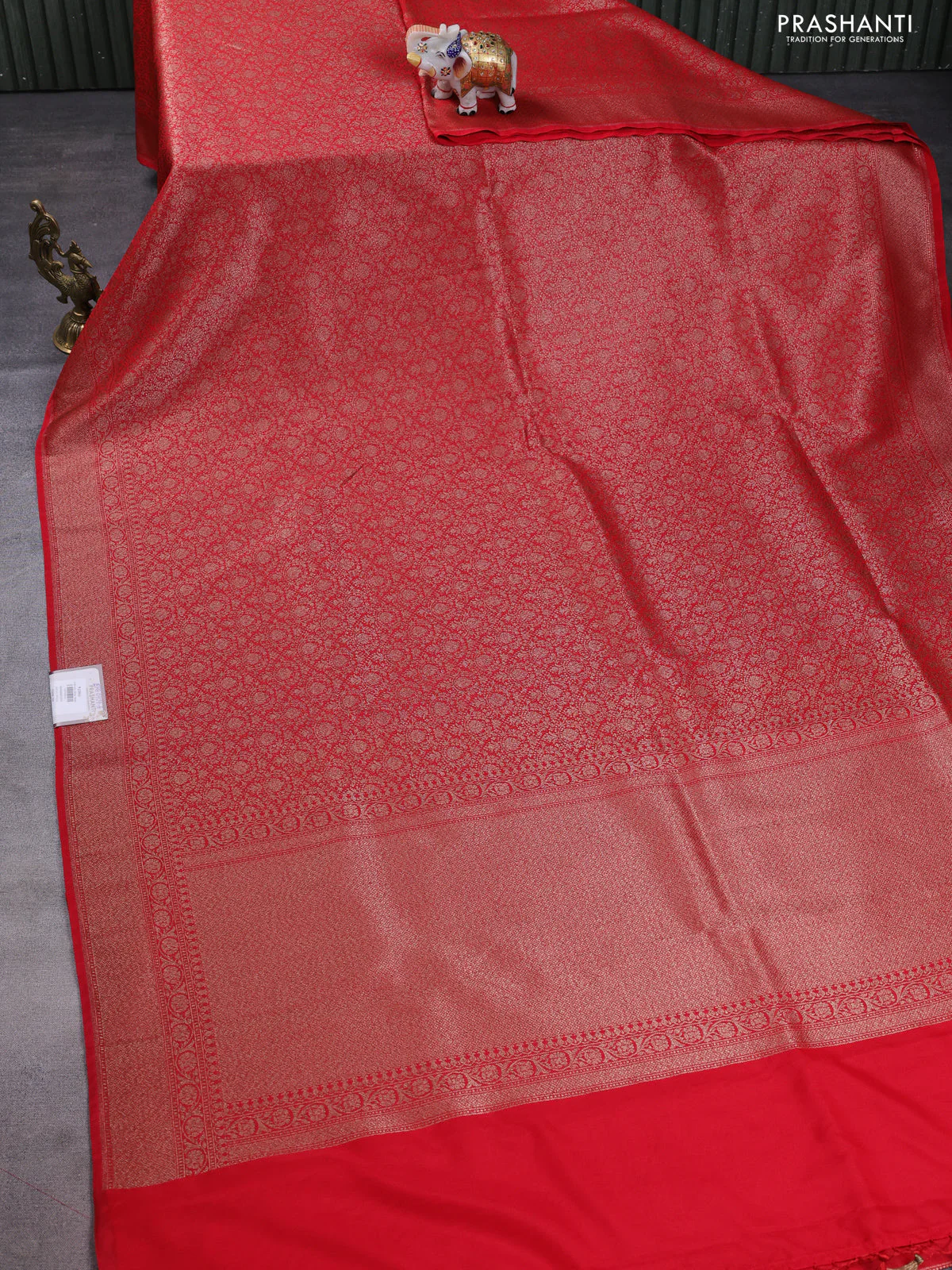 Banarasi semi silk saree red with allover thread & zari weaves and woven border - Image 2