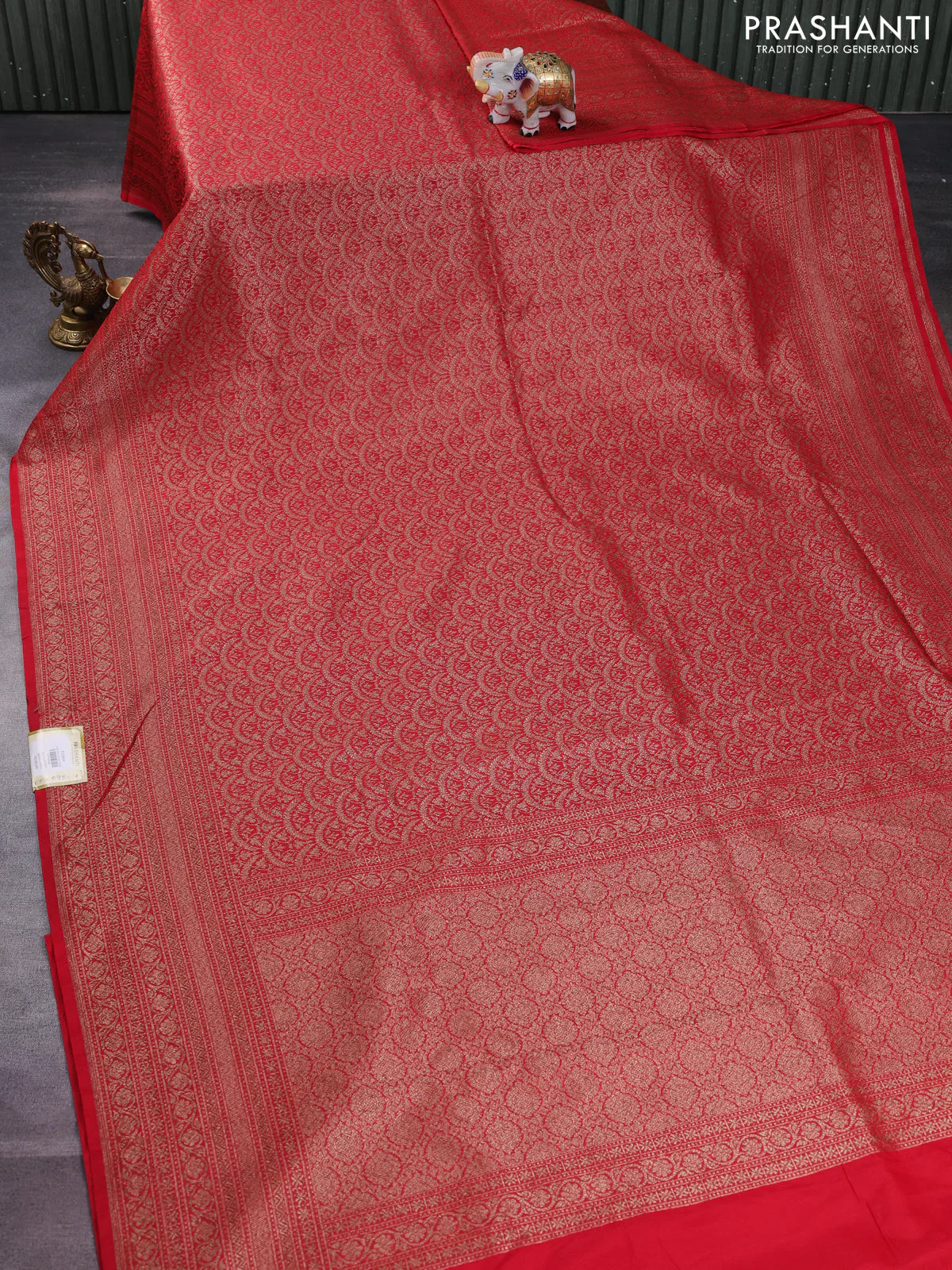 Banarasi semi silk saree red with allover thread & zari weaves and woven border - Image 2