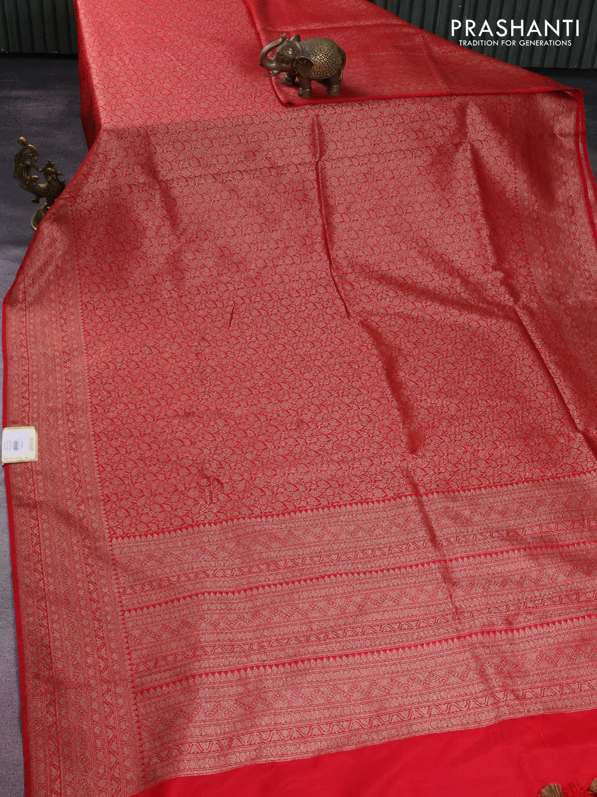 Banarasi semi silk saree red with allover thread & zari weaves and woven border - Image 2