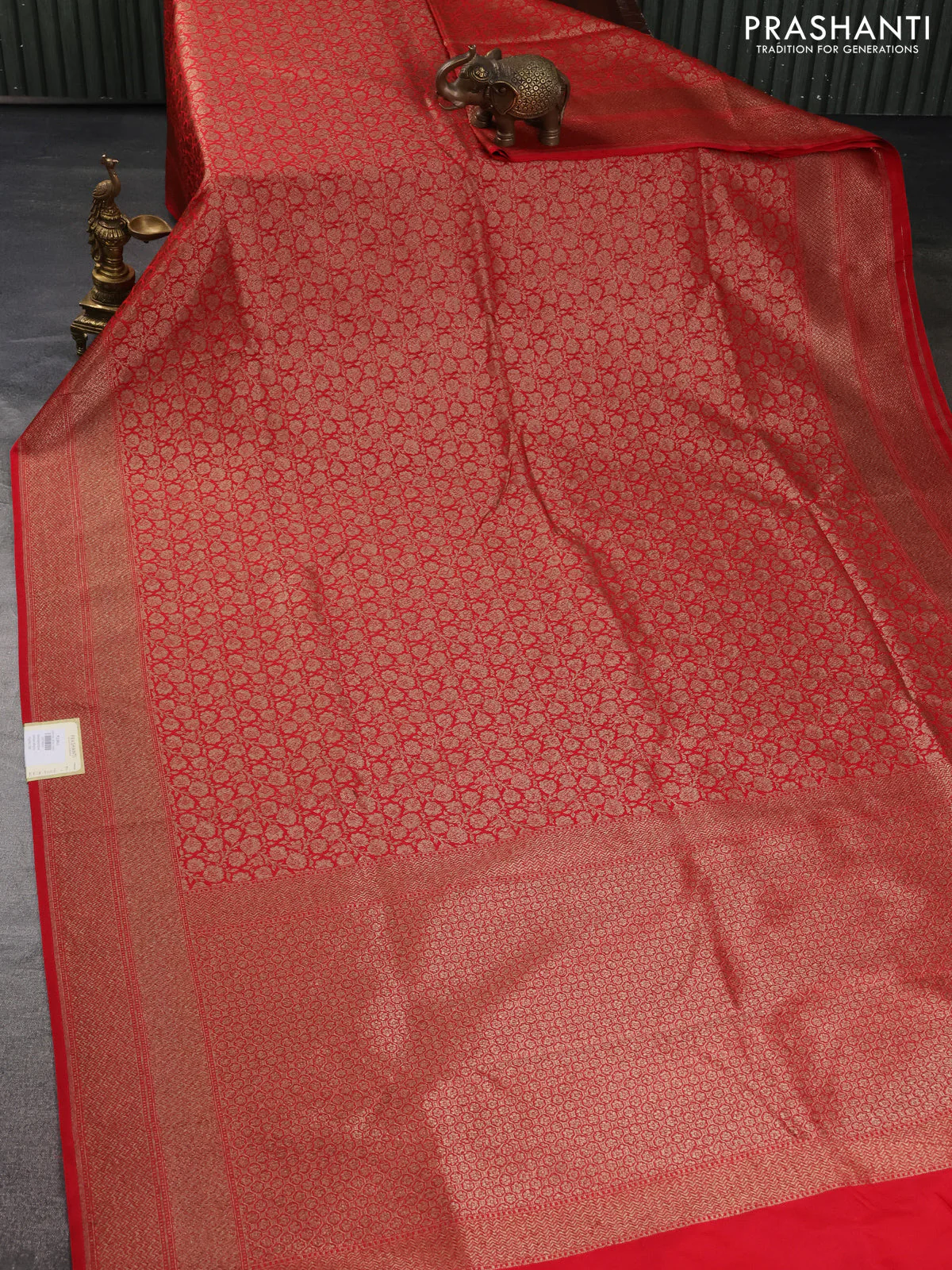 Banarasi semi silk saree red with allover thread & zari weaves and woven border - Image 2