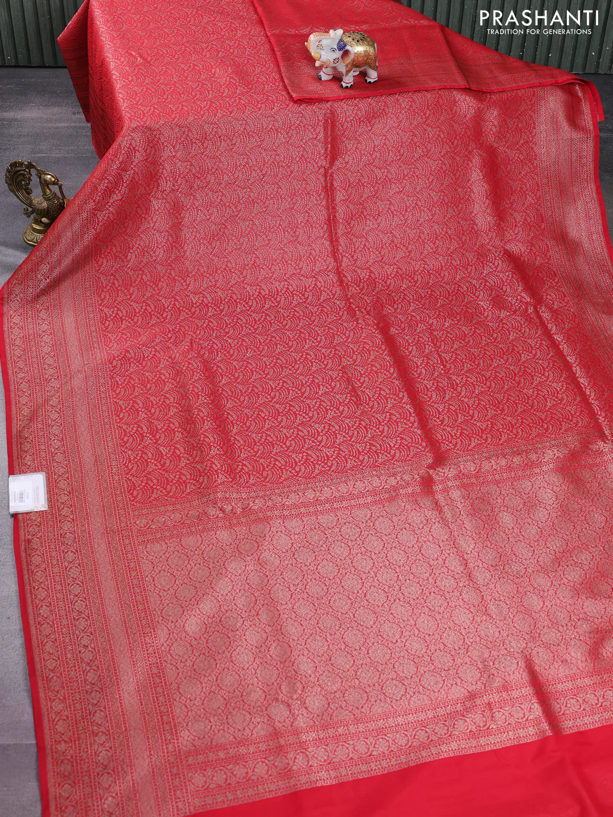 Banarasi semi silk saree red with allover thread & zari weaves and woven border - Image 2