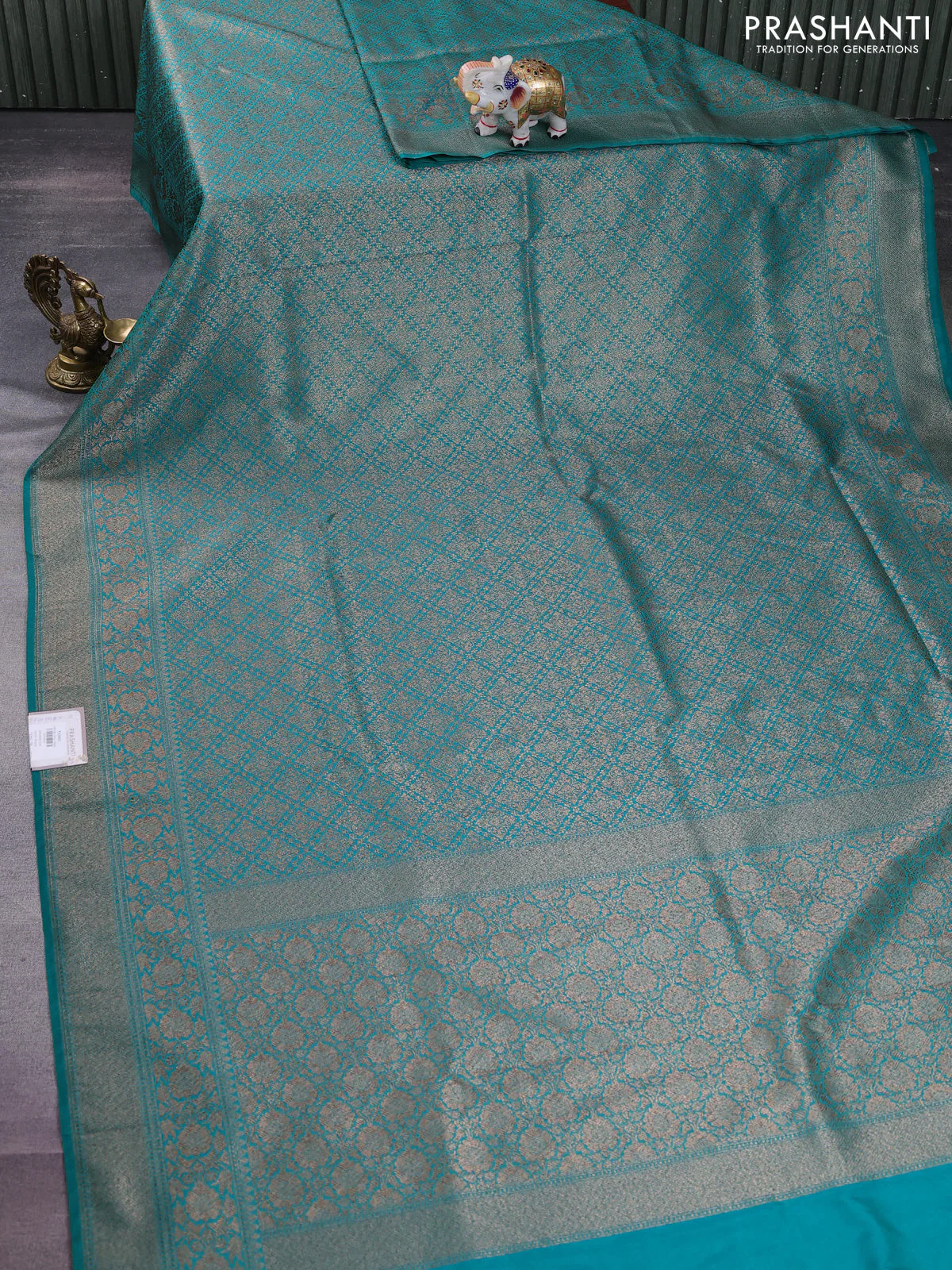 Banarasi semi silk saree teal green with allover thread & zari weaves and woven border - Image 2