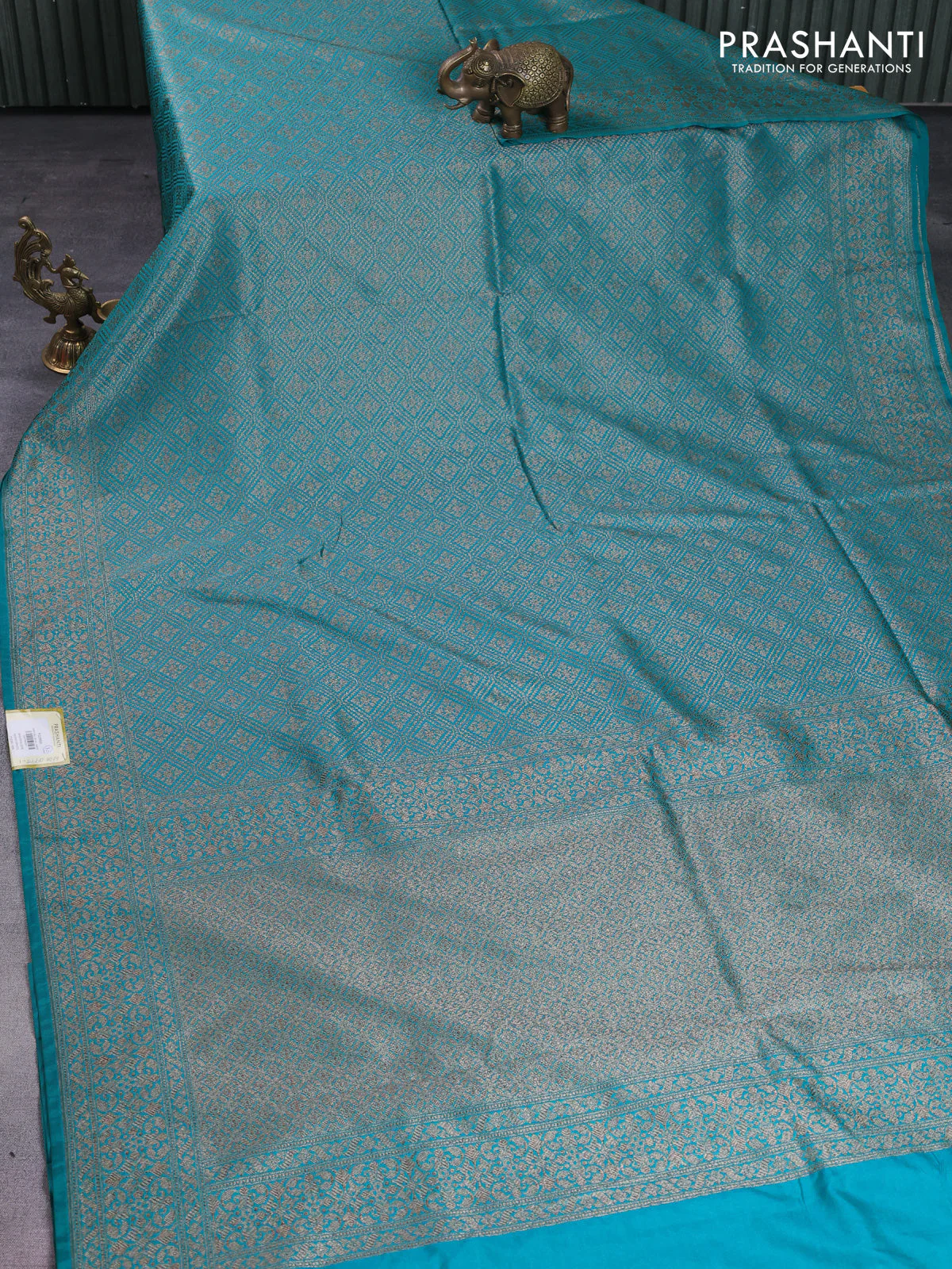 Banarasi semi silk saree teal green with allover thread & zari weaves and woven border - Image 2
