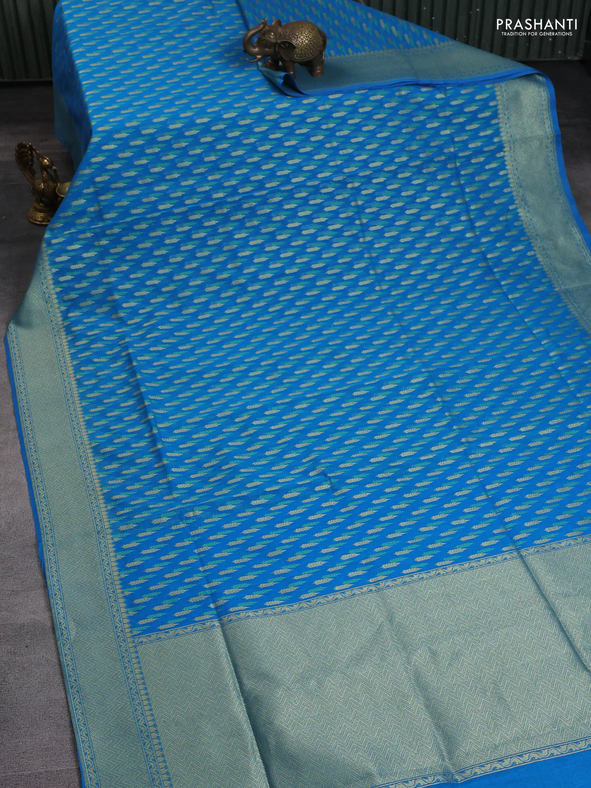 Banarasi silk cotton saree cs blue with allover thread & zari woven buttas and temple zari woven border - Image 2