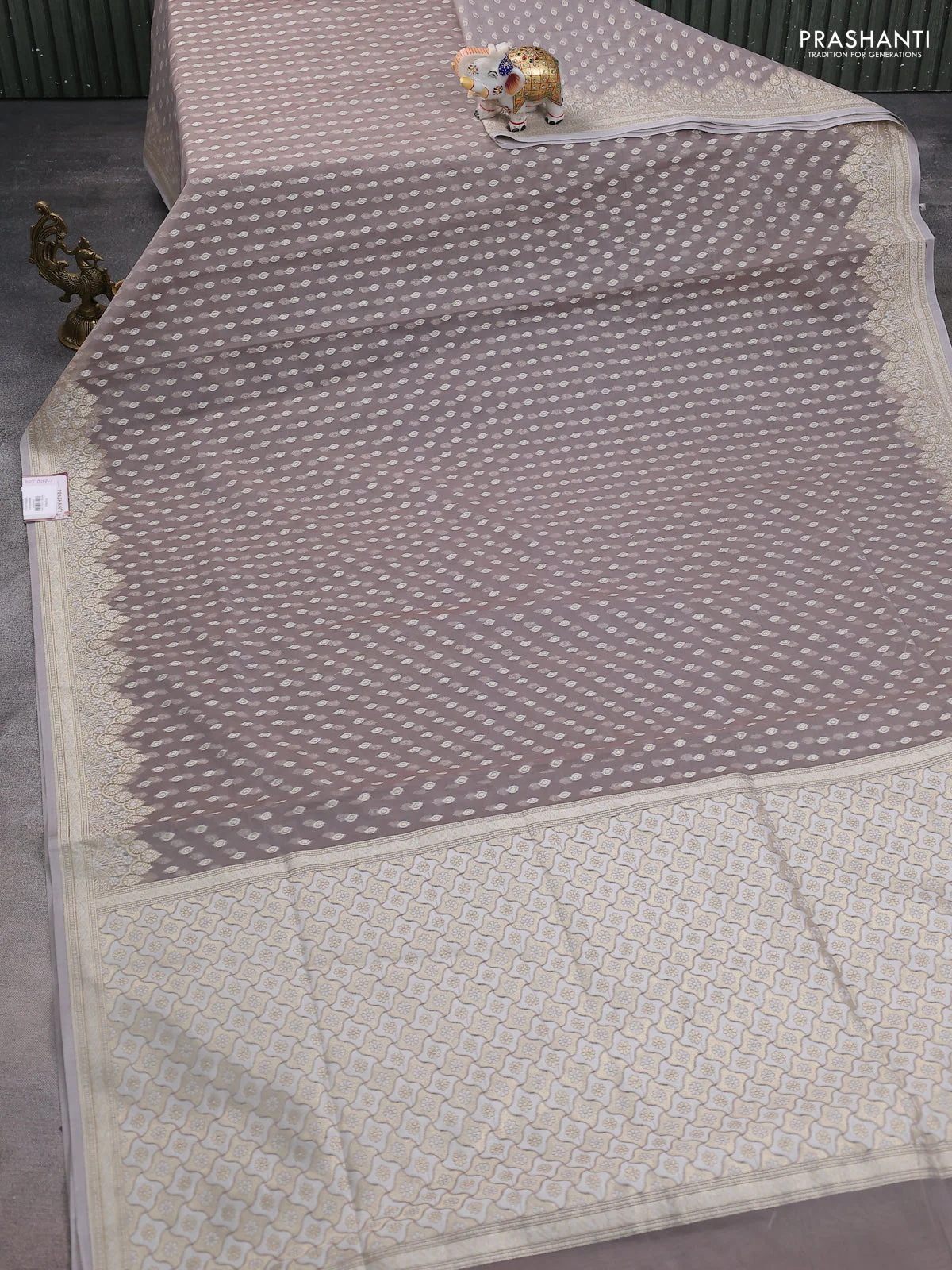 Banarasi silk cotton saree grey with allover thread & zari weaves and zari woven border - Image 2