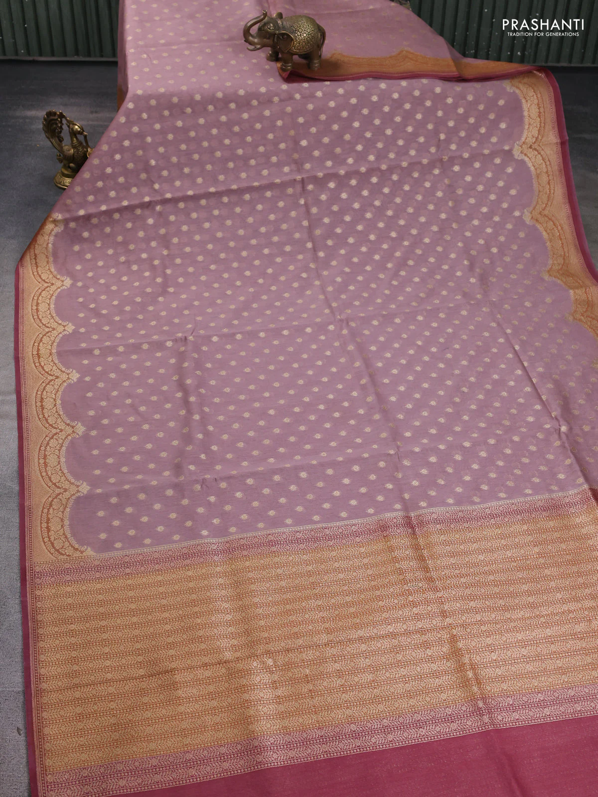 Banarasi silk cotton saree pastel pink and pastel maroon with allover zari woven buttas and zari woven border - Image 2