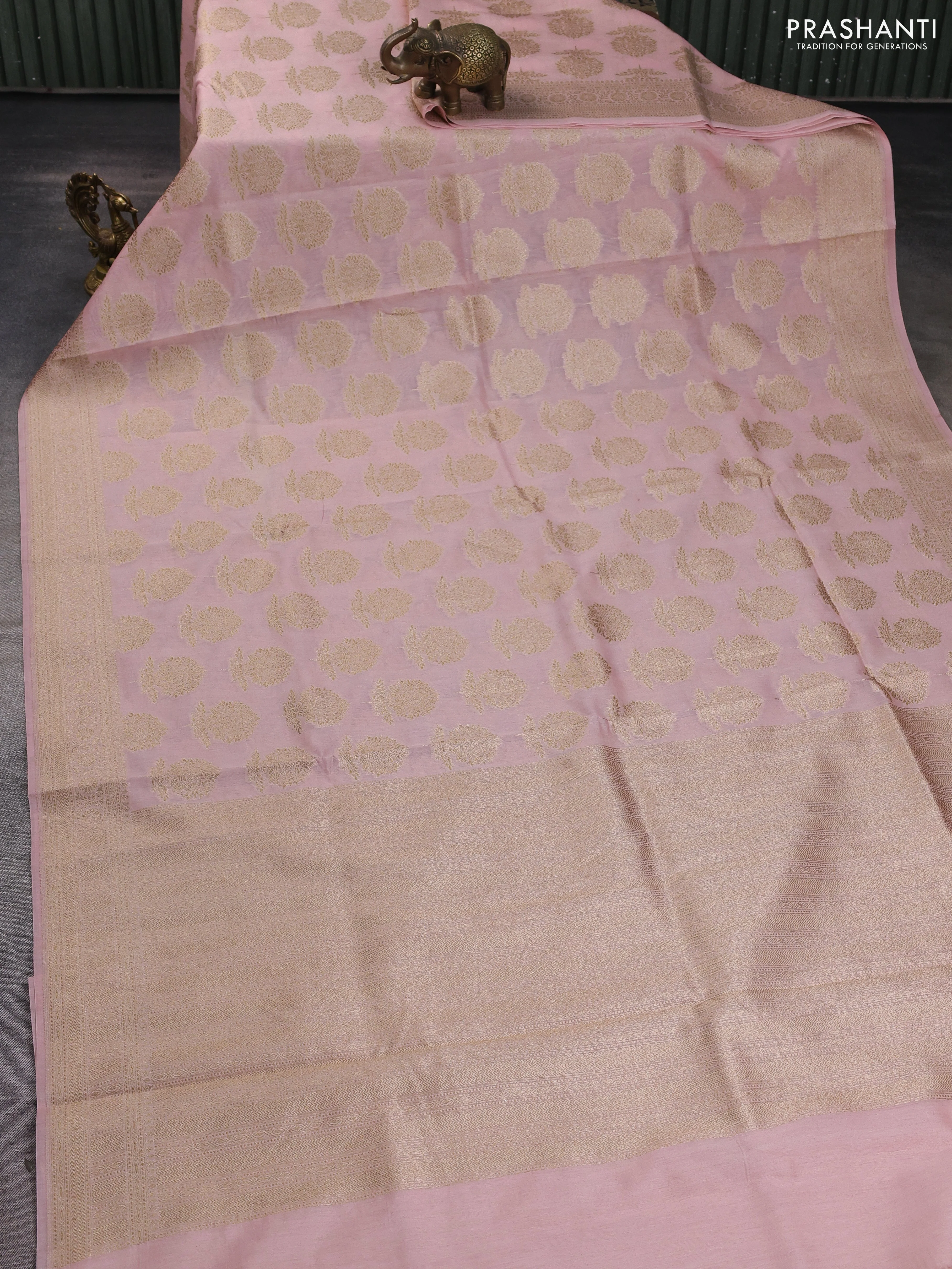 Banarasi silk cotton saree pastel pink with woven buttas and zari woven border - Image 2