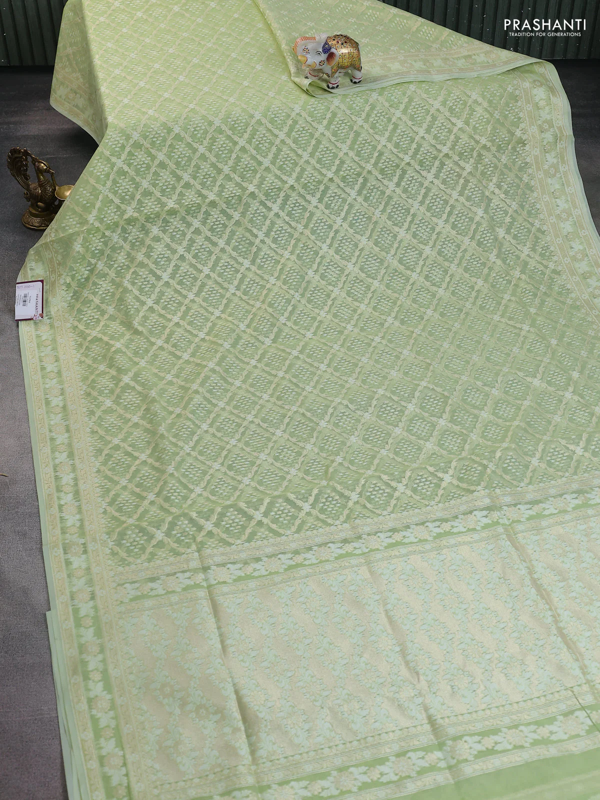Banarasi silk cotton saree pista green with allover zari weaves and thread & zari woven border - Image 2