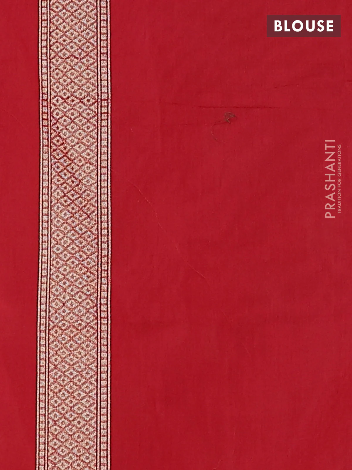 Banarasi silk cotton saree red with allover floral zari woven buttas and zari woven border - Image 3
