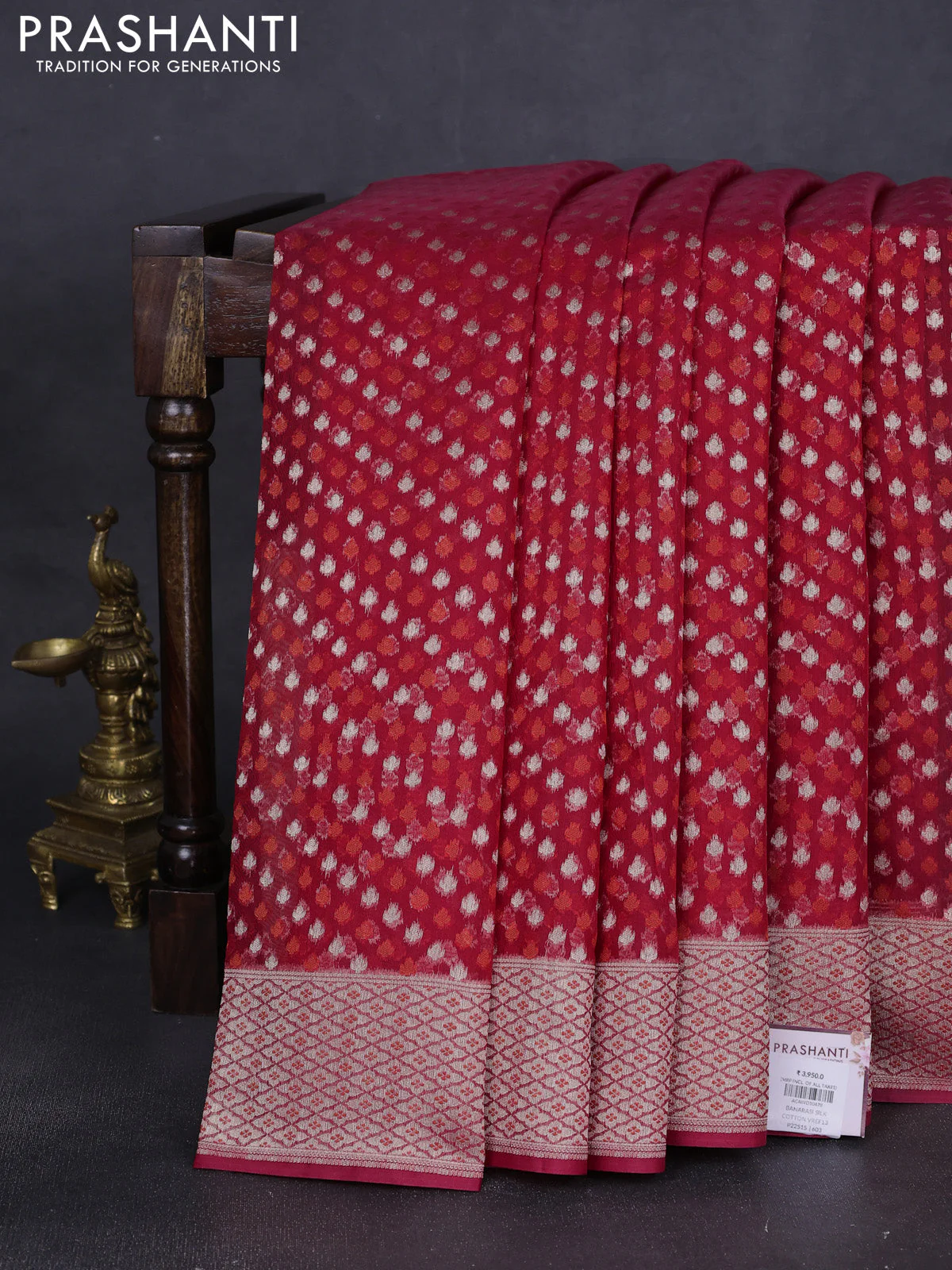 Banarasi silk cotton saree reddish pink with allover thread & zari woven buttas and thread & zari woven border