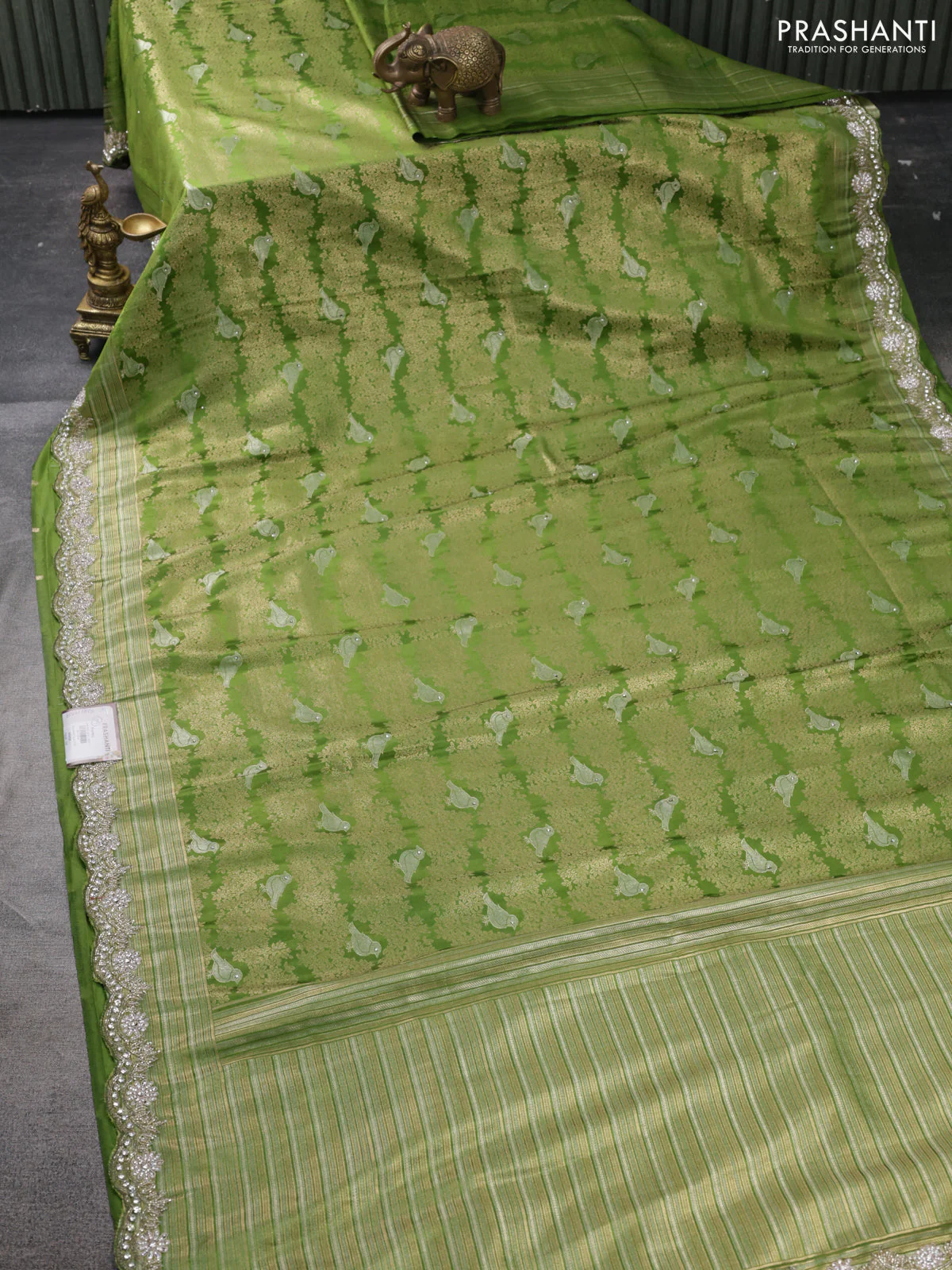 Banarasi silk saree light green with allover zari woven brocade weaves and embroidery mirror work border - Image 2