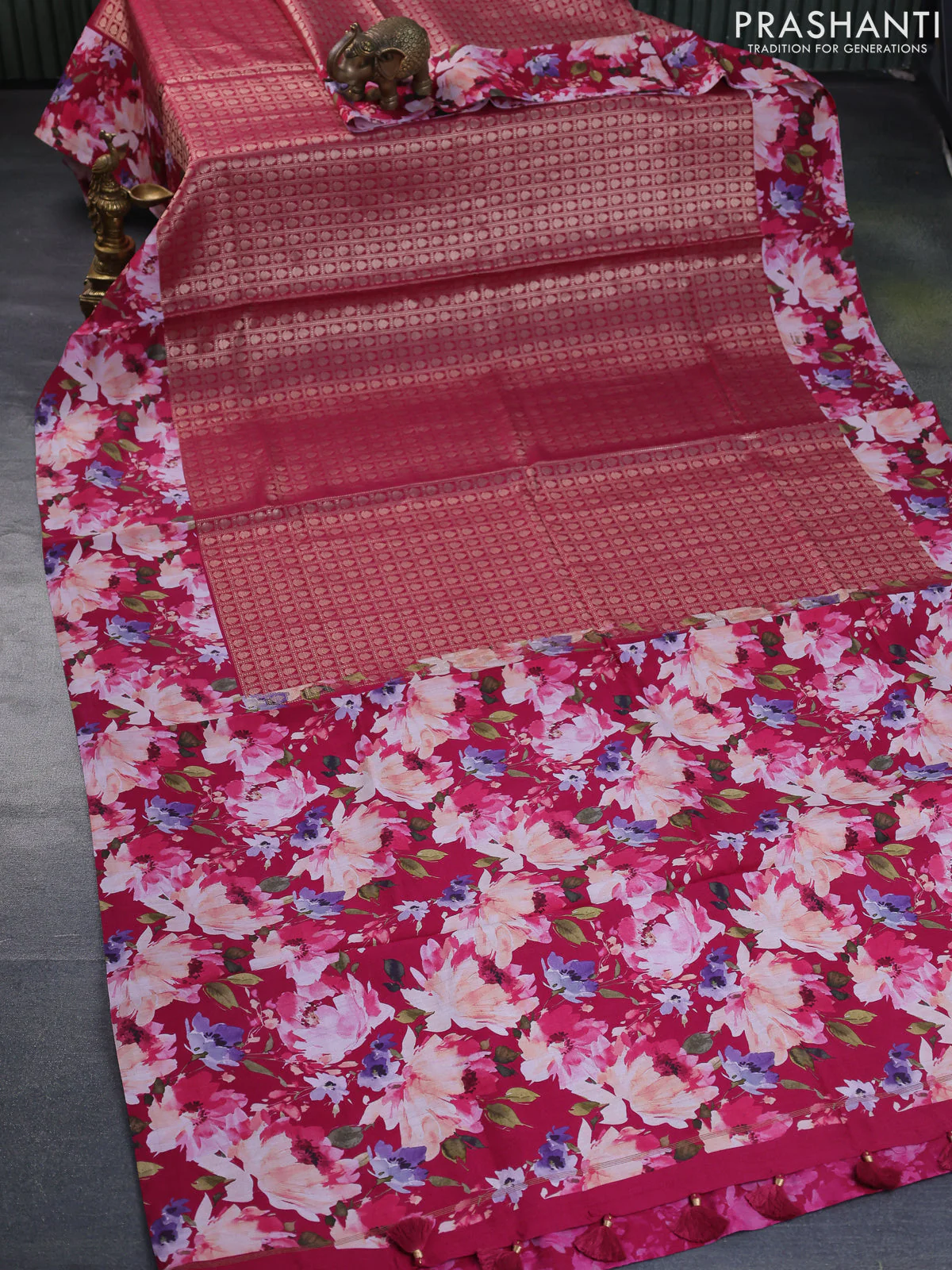 Banarasi silk saree magenta pink with allover zari woven brocade weaves and floral digital printed border - Image 2