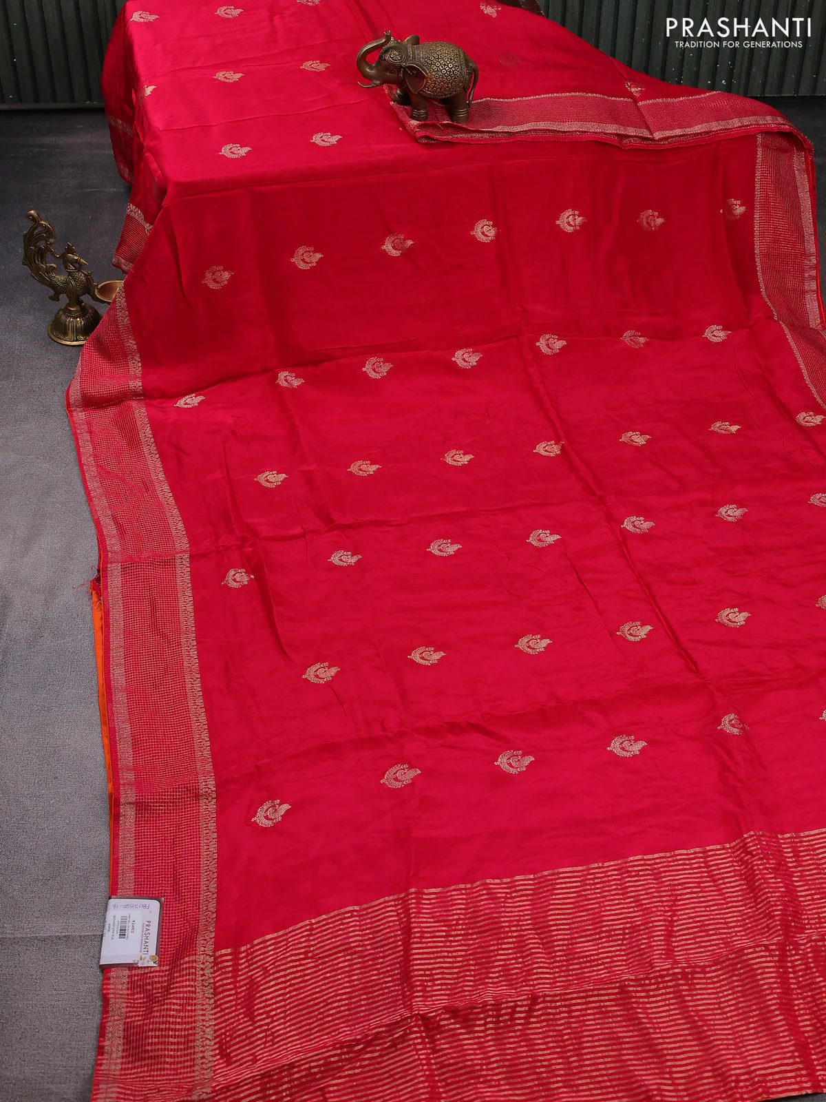 Banarasi silk saree pink and orange with annam zari woven buttas and zari woven border - Image 2