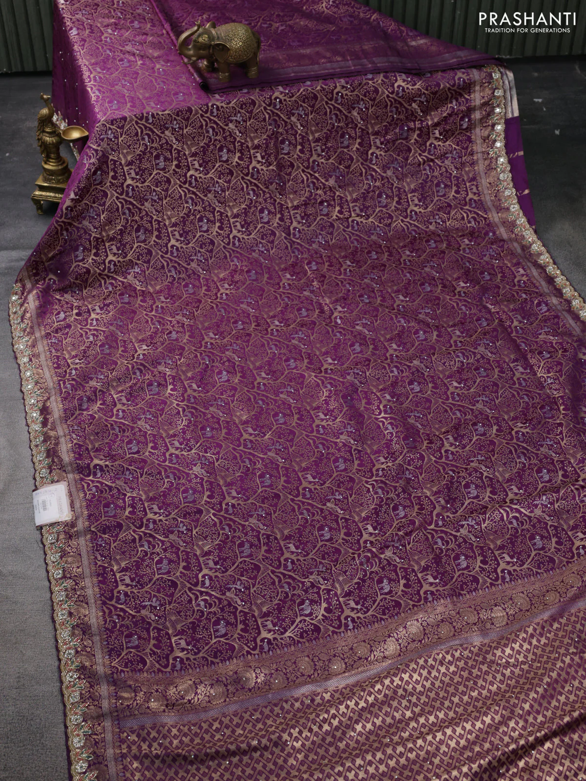 Banarasi silk saree purple with allover zari woven brocade weaves and embroidery mirror work border - Image 2