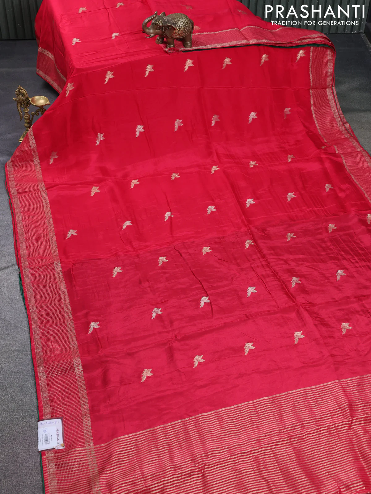 Banarasi silk saree red and green with zari woven brids buttas and zari woven border - Image 2