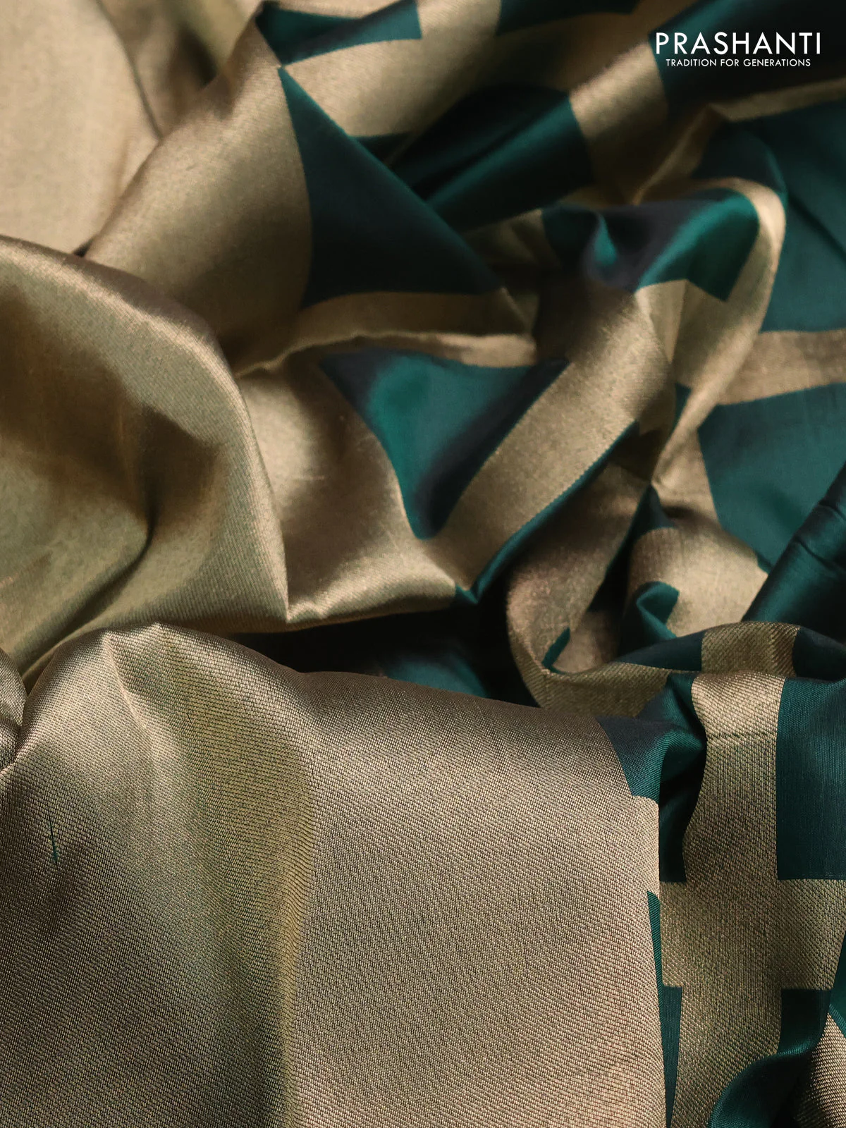 Banarasi tissue partly saree gold and green with plain body and piping border - Image 4