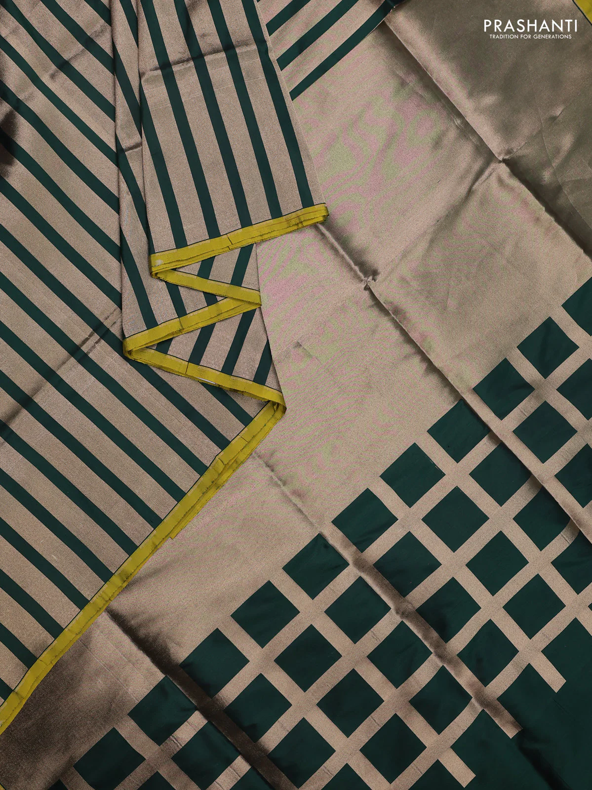 Banarasi tissue partly saree gold and green with plain body and piping border - Image 2