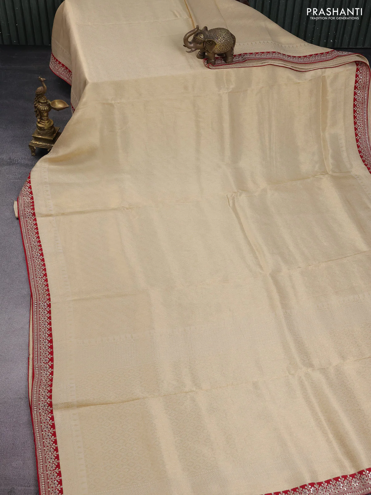 Banarasi tissue saree beige and red with allover zari woven brocade weaves and sequin work border - Image 2