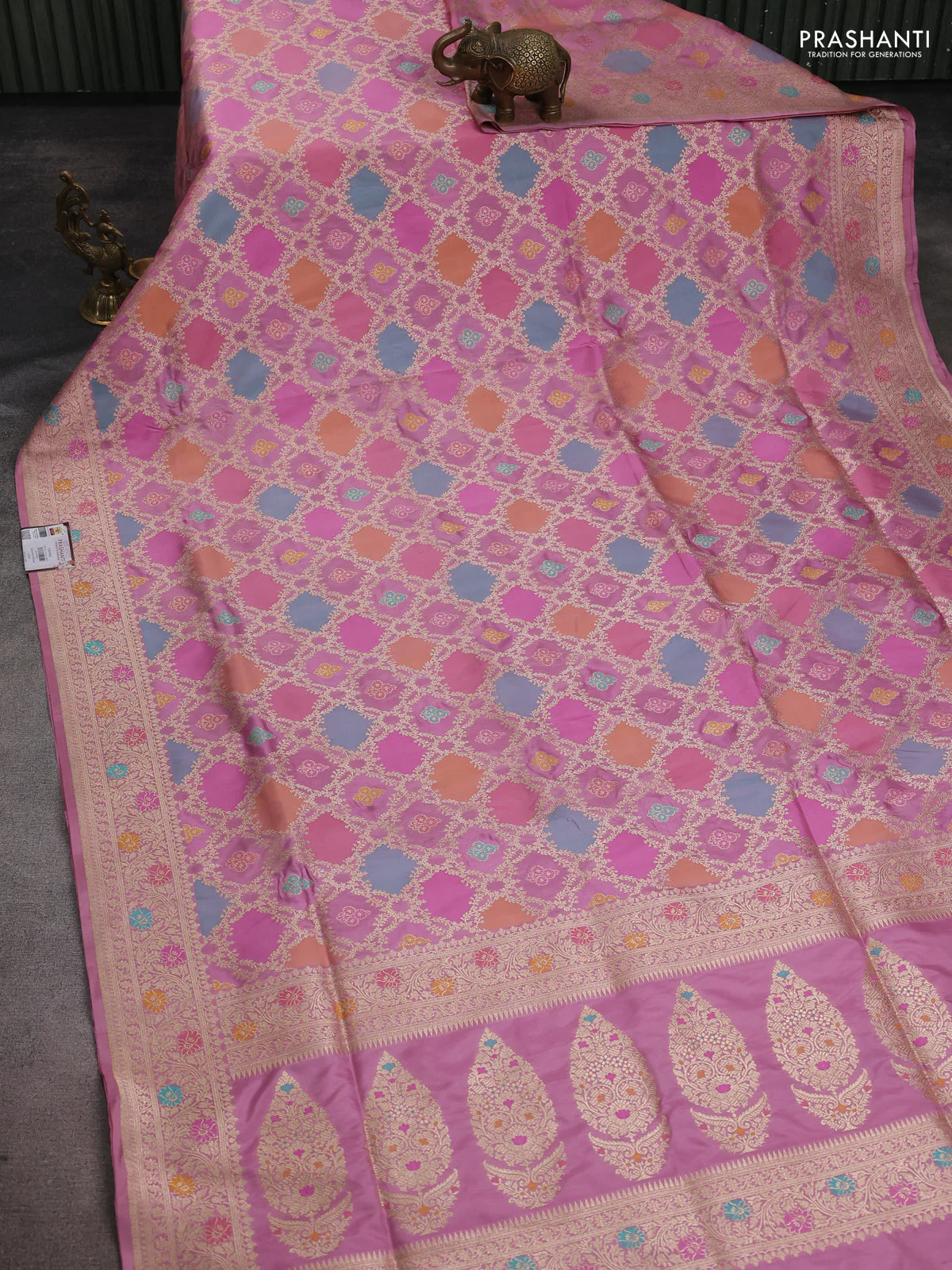 Banarasi uppada silk saree baby pink with allover zari woven brocade weaves and zari woven border - Image 2