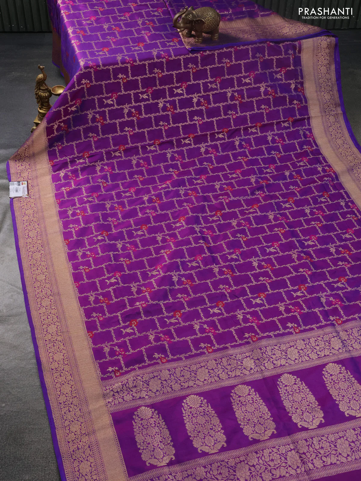 Banarasi uppada silk saree dual shade of violet with allover thread & zari weaves and zari woven border