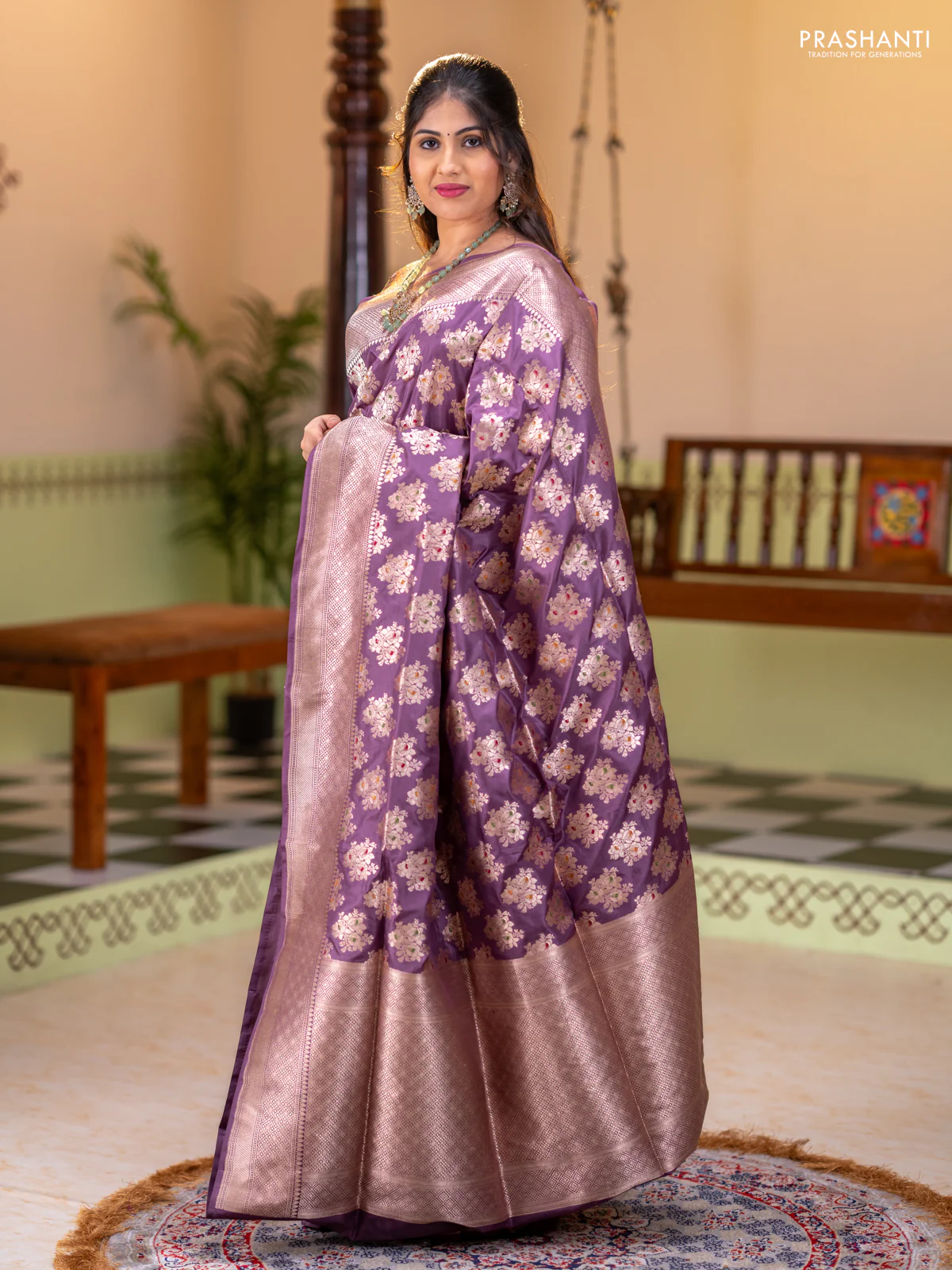 Banarasi uppada silk saree pastel purple with allover zari woven buttas and zari woven border - Image 2