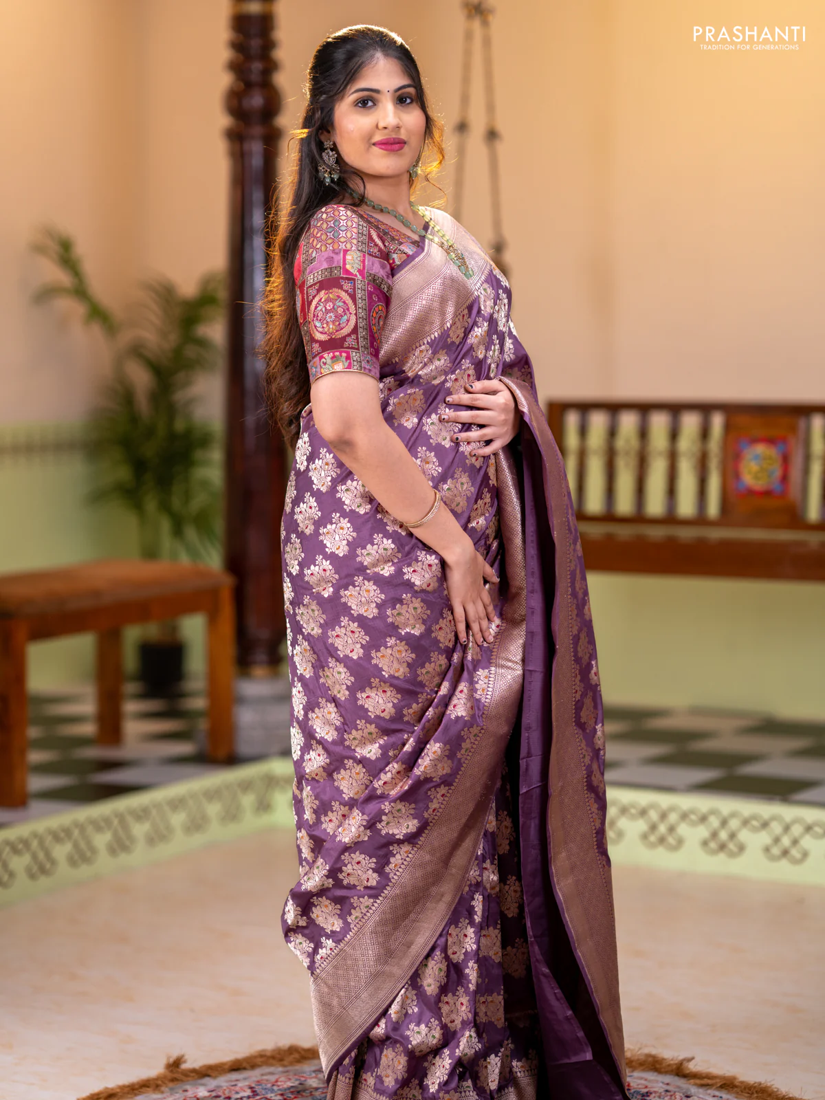 Banarasi uppada silk saree pastel purple with allover zari woven buttas and zari woven border - Image 3