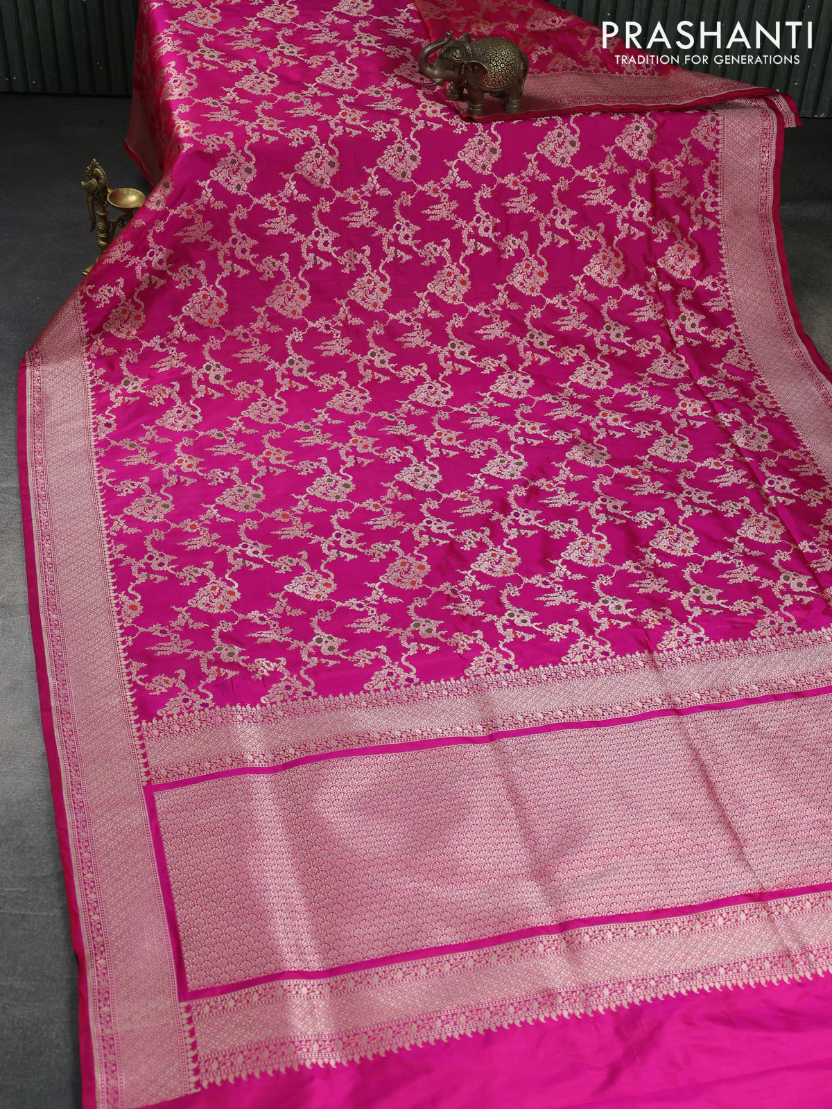 Banarasi uppada silk saree pink with allover zari woven brocade weaves and zari woven border - Image 2
