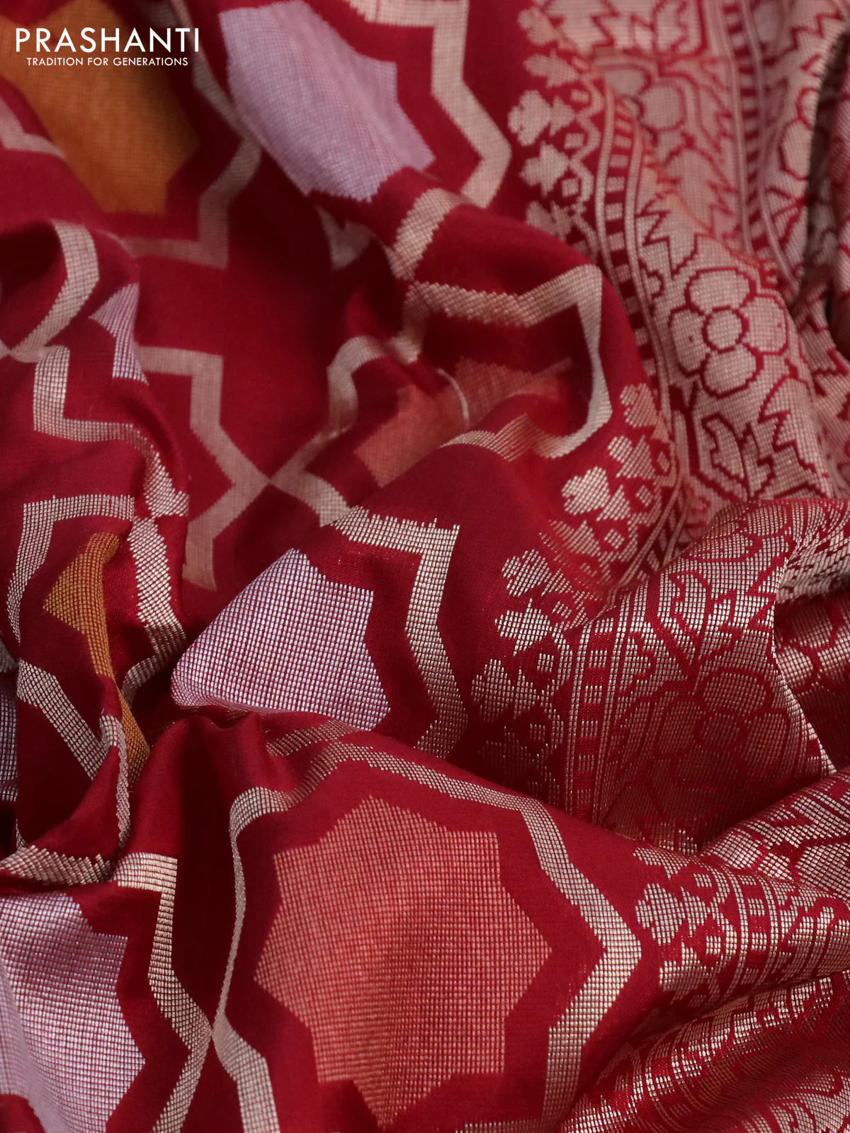 Banarasi uppada silk saree red with allover zari woven geometric brocade weaves and zari woven border - Image 3