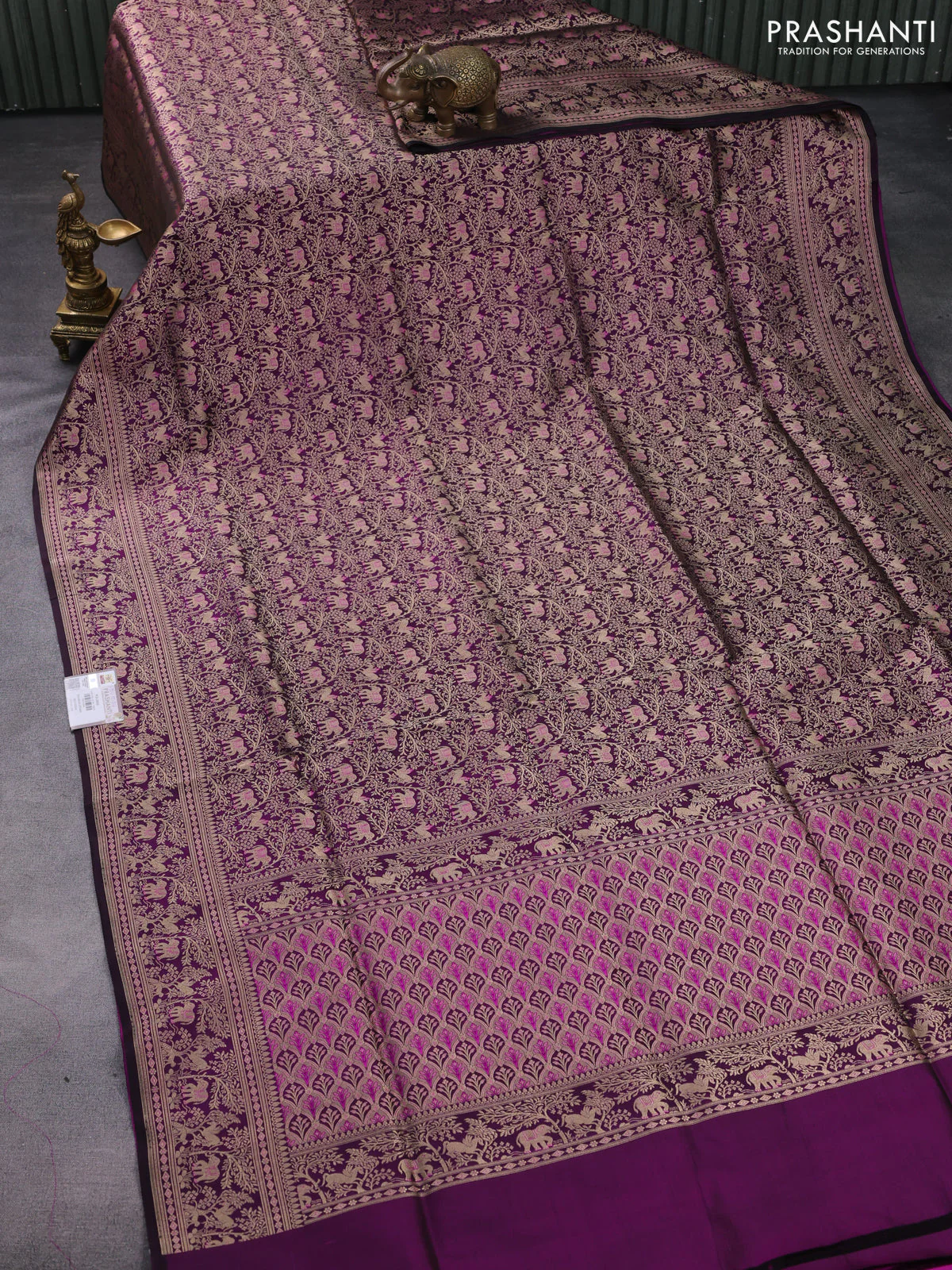 Banarasi uppada silk saree wine shade with allover zari woven vanasingaram weaves and zari woven border - Image 2