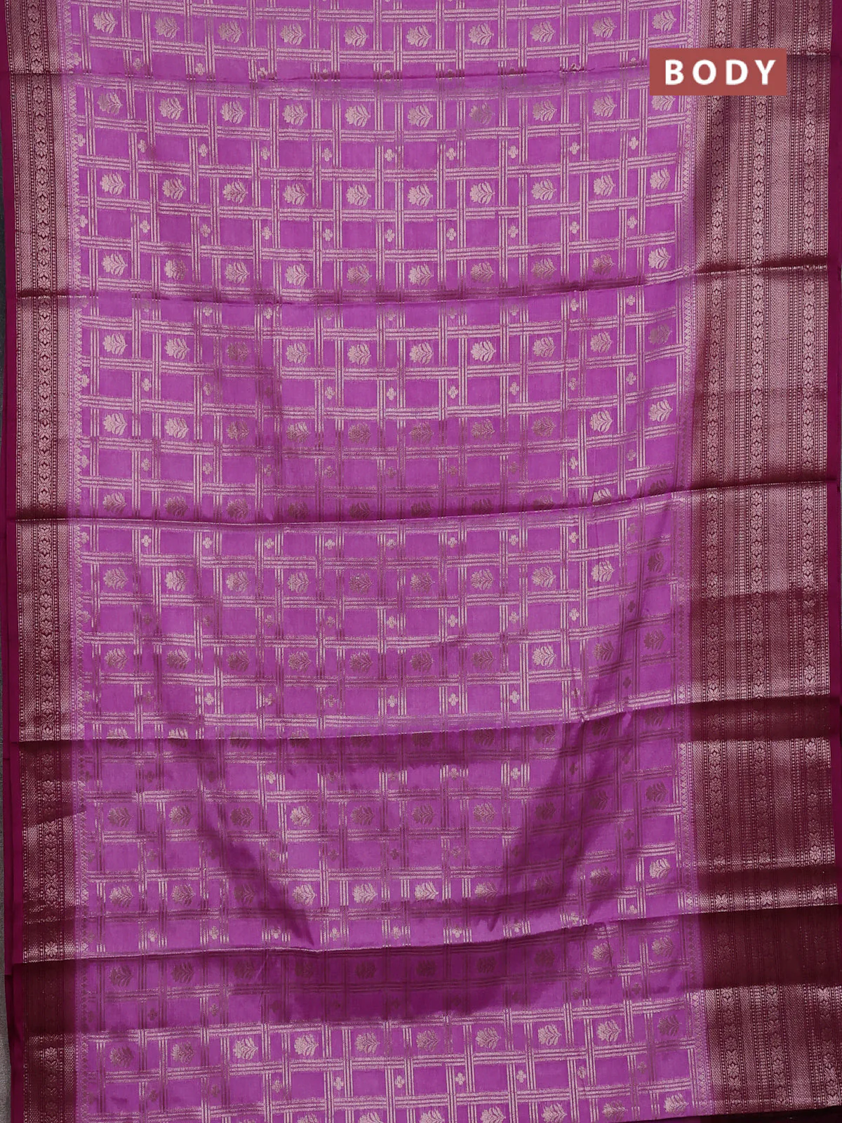 Banarasi warm silk saree lavender and purple with allover thread & zari checked pattern and long zari woven border - Image 2