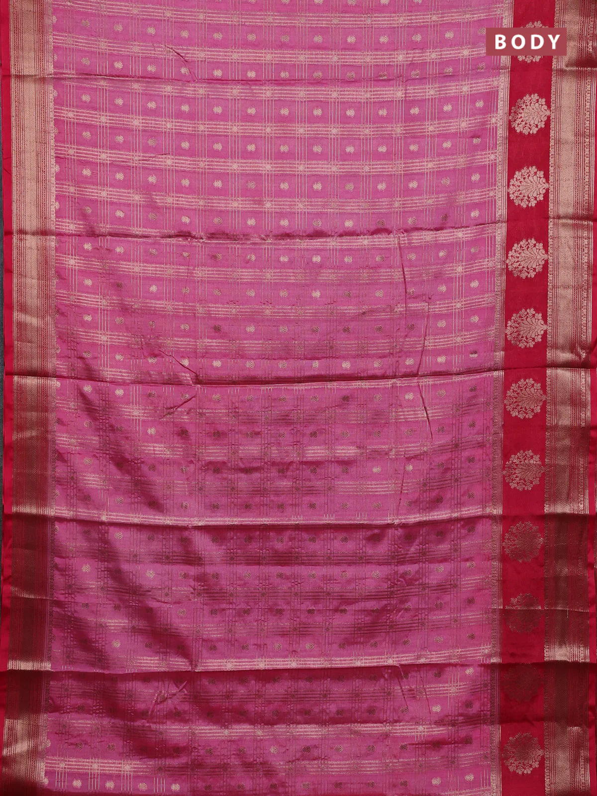 Banarasi warm silk saree light pink and dark pink with allover thread & zari checked pattern and zari woven border - Image 2