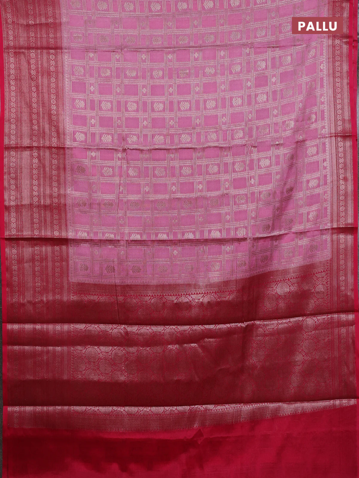 Banarasi warm silk saree light pink and pink with allover thread & zari checked pattern and long zari woven border - Image 3