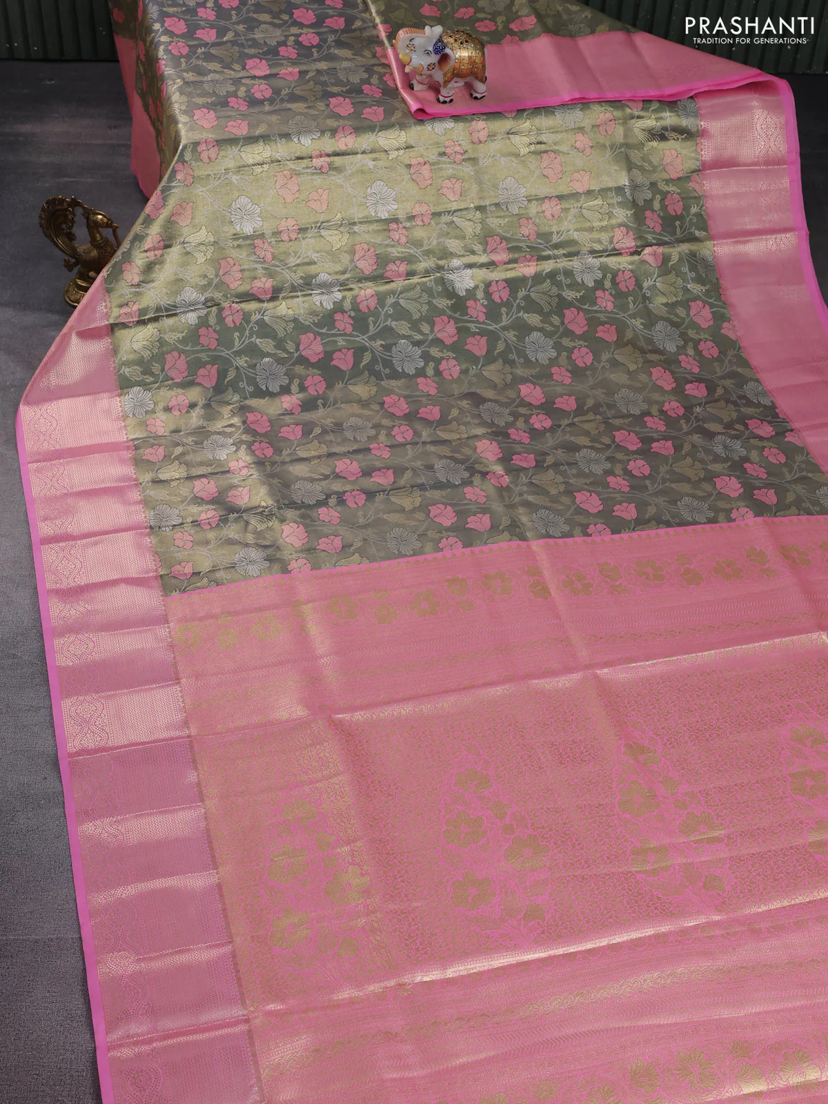 Bangalori tissue silk saree dual shade of navy blue and peach pink with zari woven floral design brocade pattern and zari woven border - Image 2