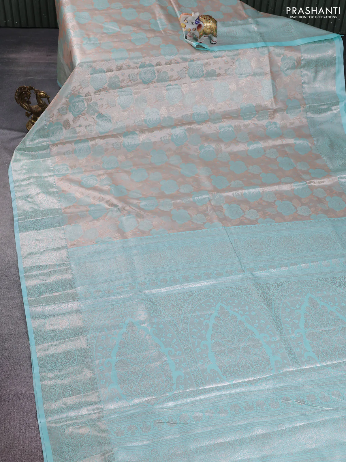 Bangalori tissue silk saree grey and teal blue with zari woven floral design brocade pattern and zari woven border - Image 2