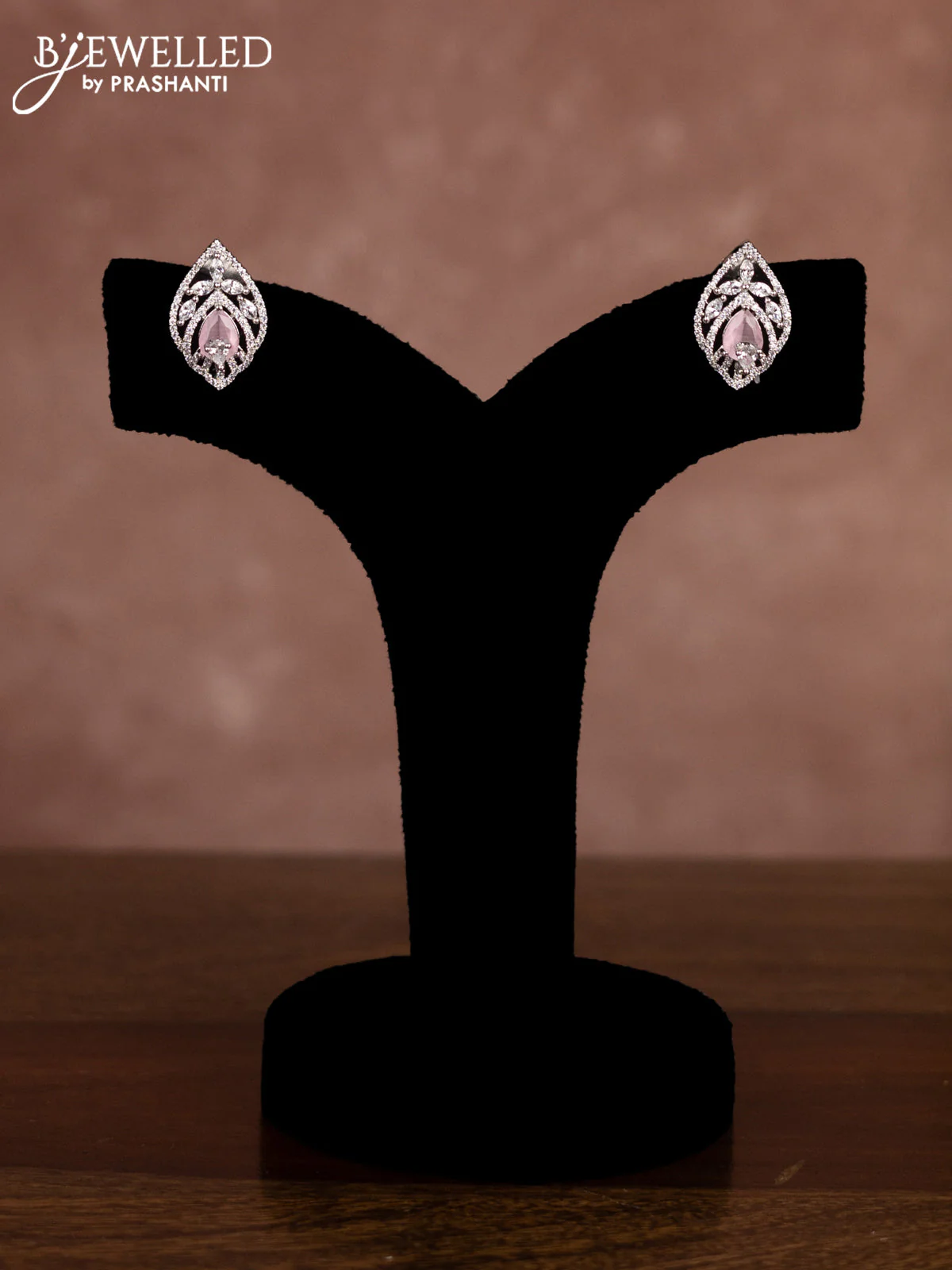 Beaded baby pink choker with cz stones in zircon finish - Image 2