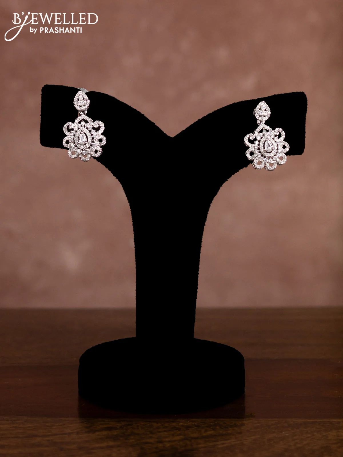 Beaded black necklace with cz stones in zircon finish - Image 2