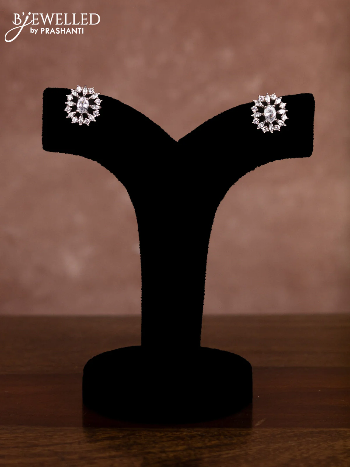 Beaded violet choker with cz stones in zircon finish - Image 2