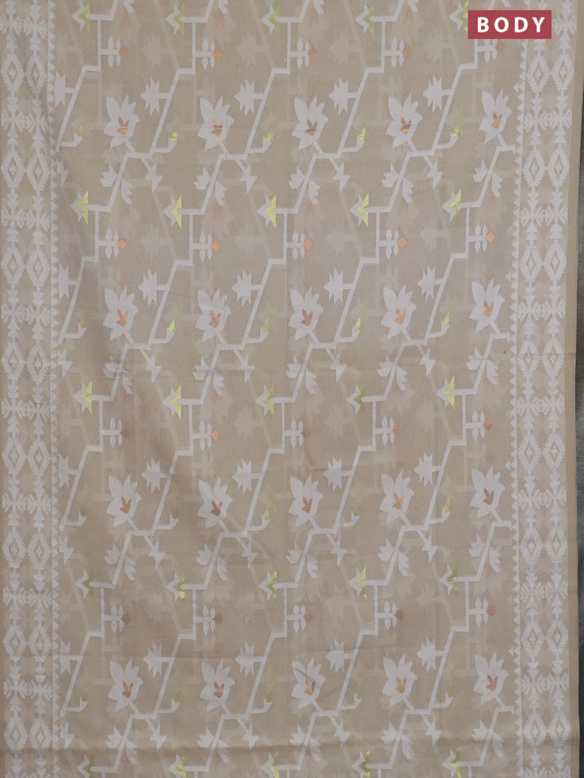 Bengal soft cotton saree beige with allover thread weaves and thread woven border - Image 2