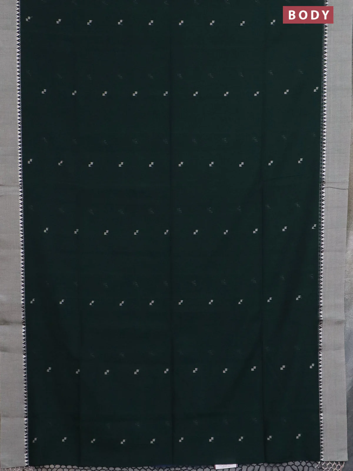 Bengal soft cotton saree bottle green and beige with thread woven buttas and temple design simple border - Image 2