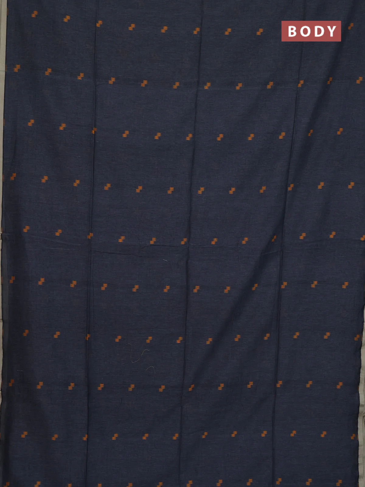 Bengal soft cotton saree dark grey with thread woven buttas and piping border - Image 3