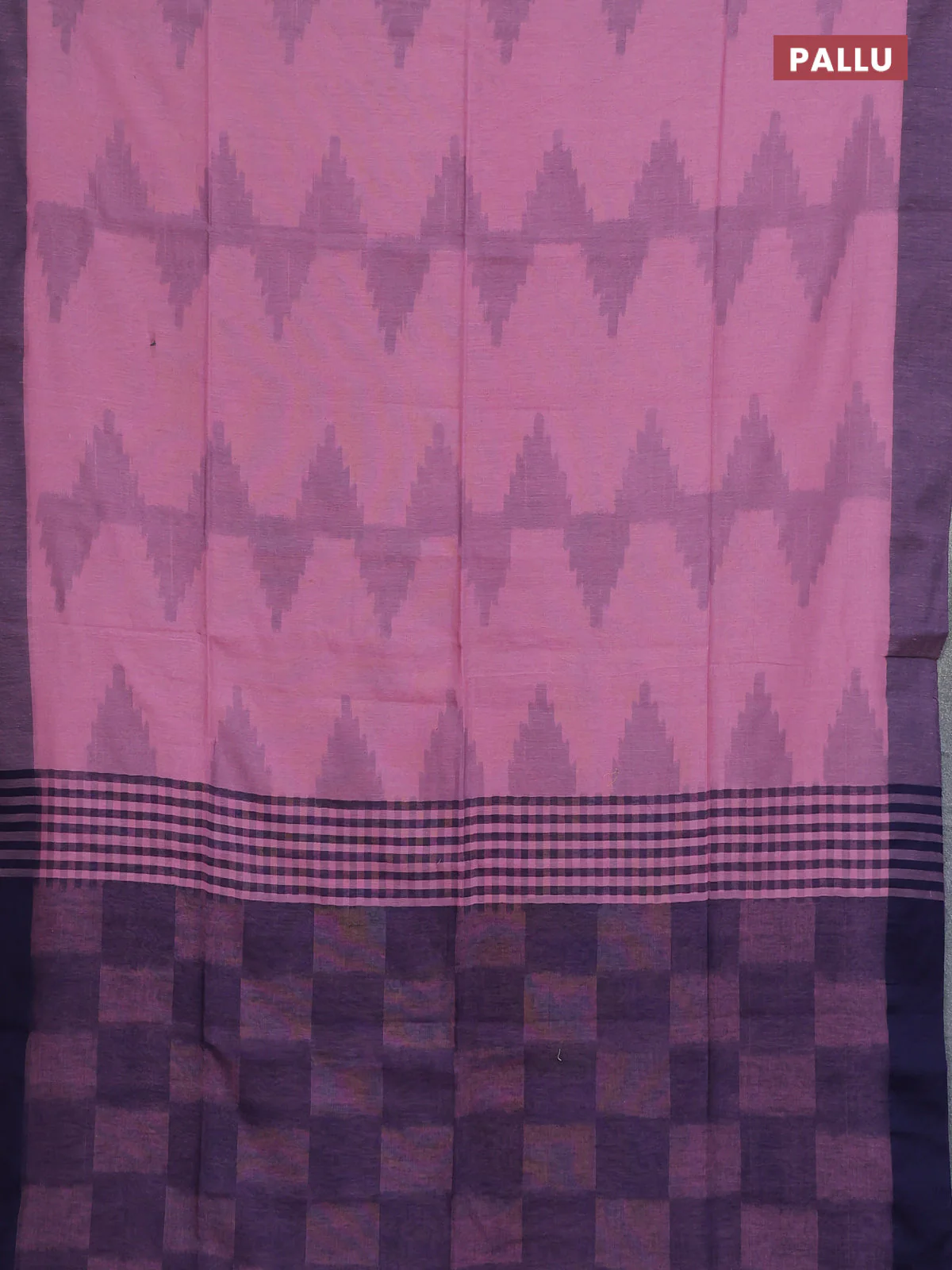 Bengal soft cotton saree pastel pink and navy blue with allover weaves and simple border - Image 3