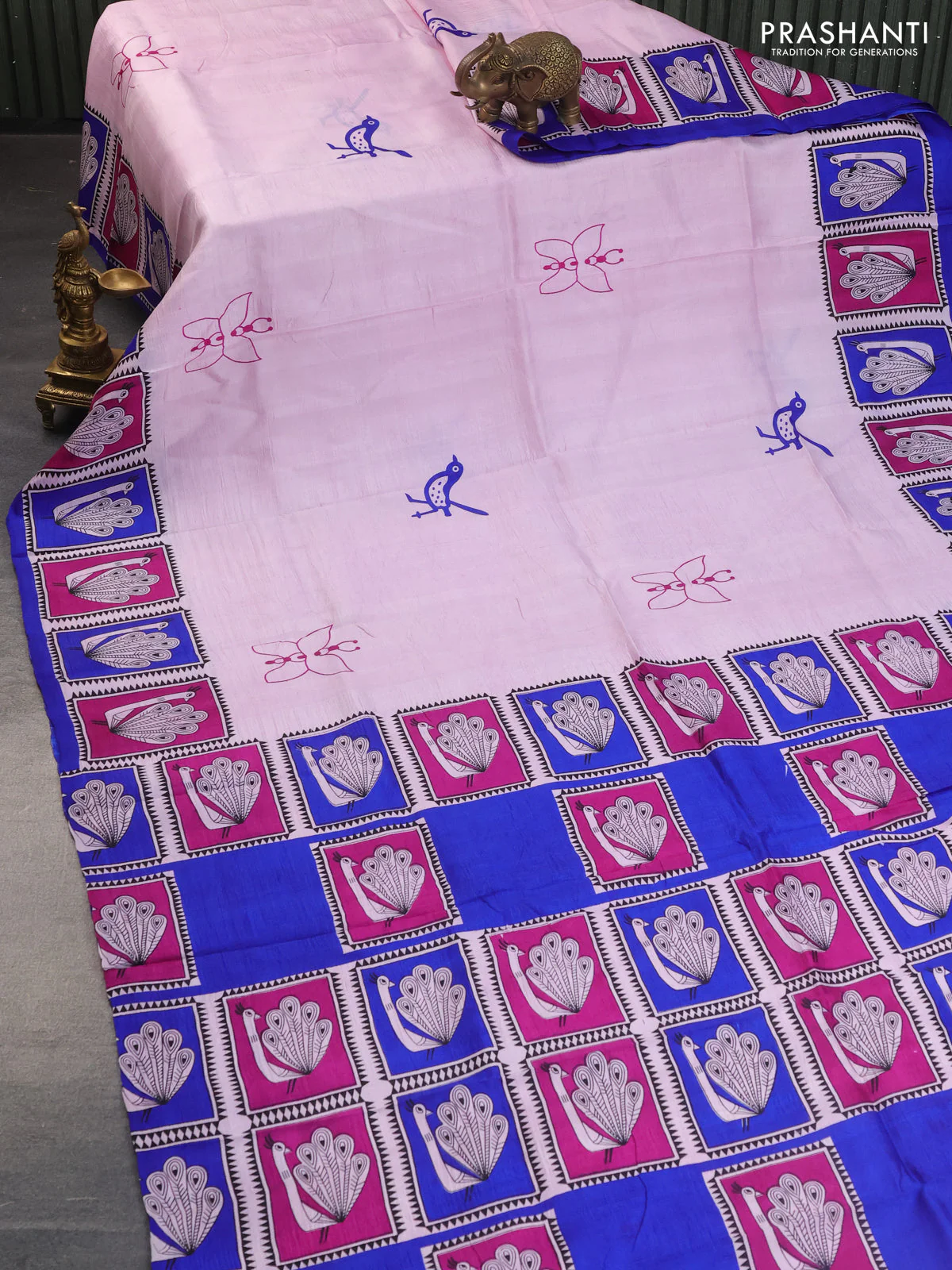 Bishnupuri silk saree pastel pink and blue magenta pink with butta prints and printed border - Image 2