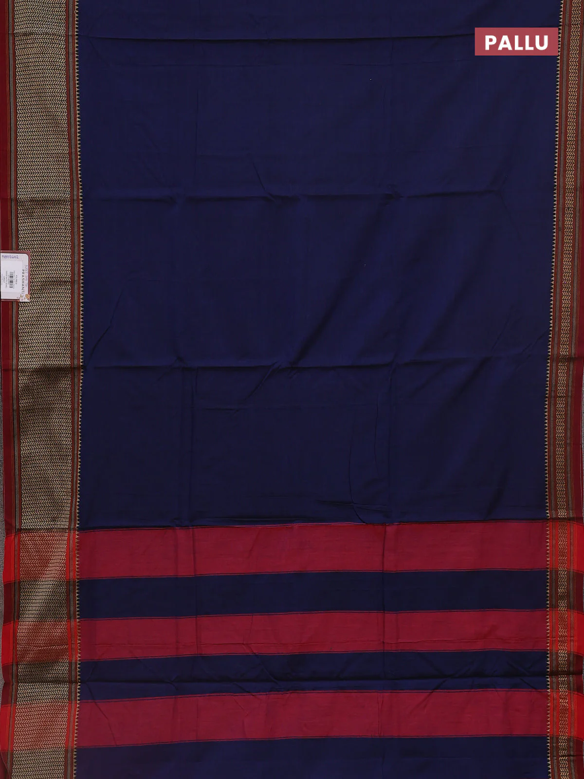 Blue narayanpet cotton saree with matching neck piece - Image 3