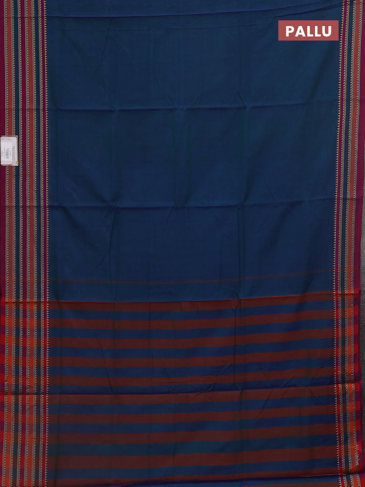 Bluish green narayanpet cotton saree with matching neck piece - Image 3