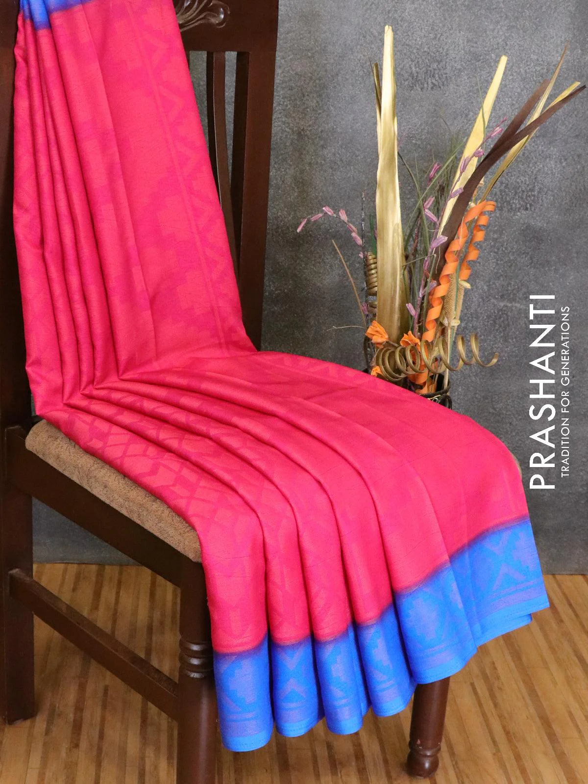 Brasso saree pink and blue with allover geometric weaves - Image 2