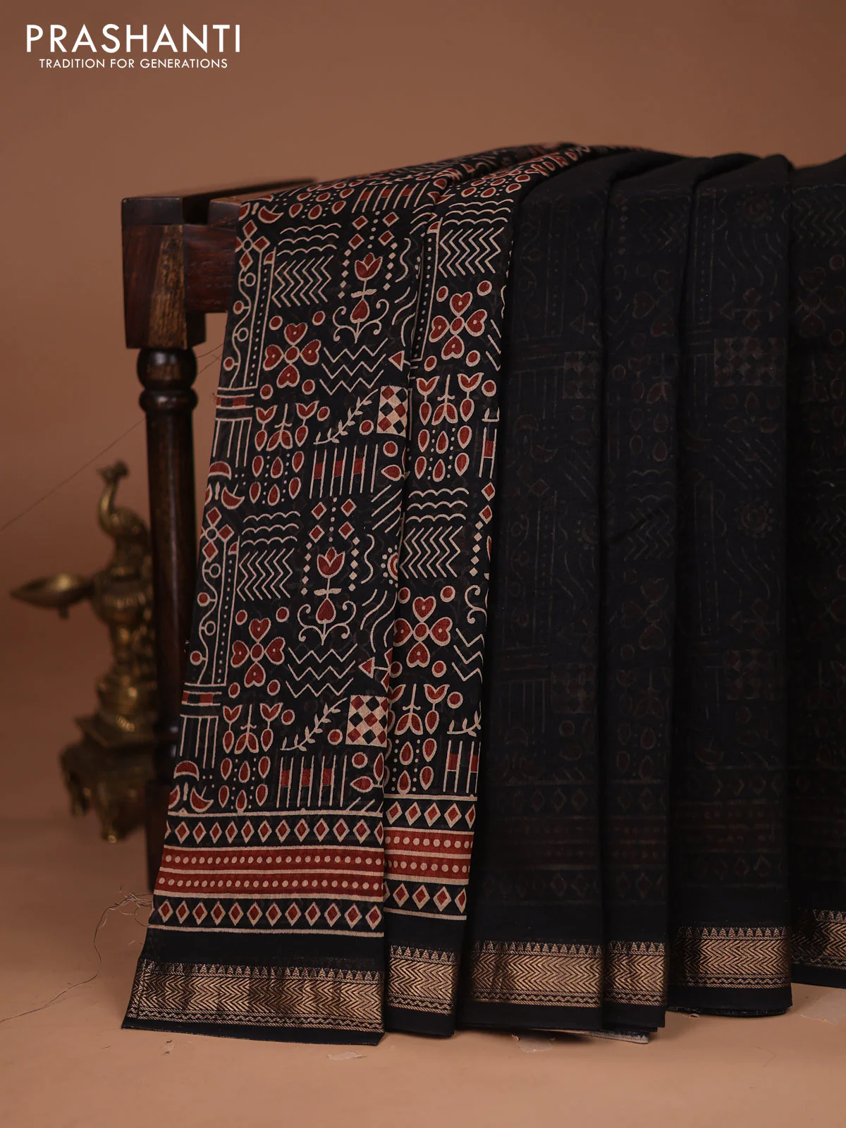 Chanderi bagru partly saree black with plain body and ajrakh printed pallu - Image 7