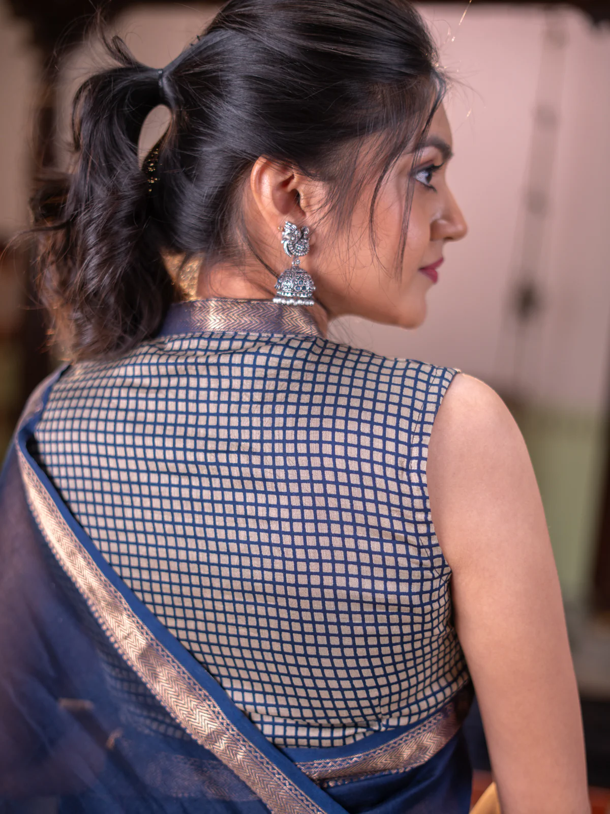 Chanderi bagru partly saree peacock blue and beige with plain body and kalamkari printed pallu - Image 3
