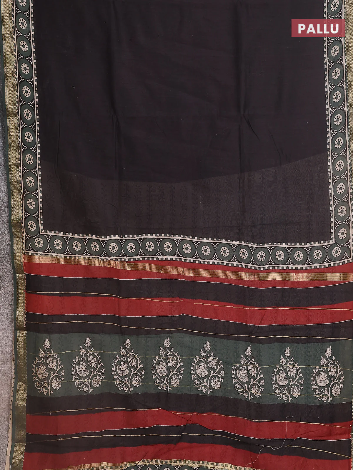 Chanderi bagru saree black and beige with plain body and maheshwari border - Image 3