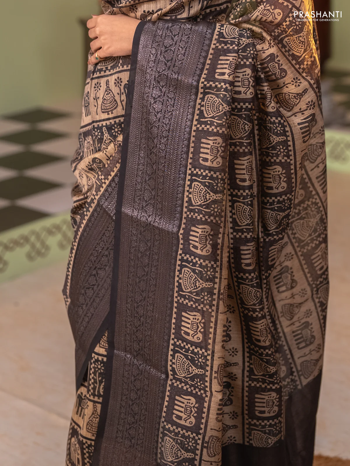Chanderi silk cotton saree beige and black with allover prints and banarasi style border - Image 2