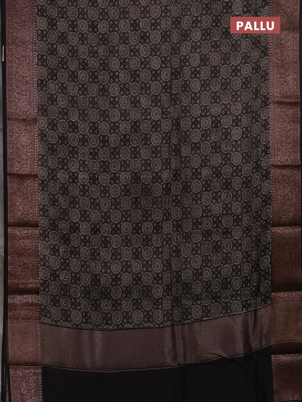Chanderi silk cotton saree black with allover prints and banarasi style border - Image 3